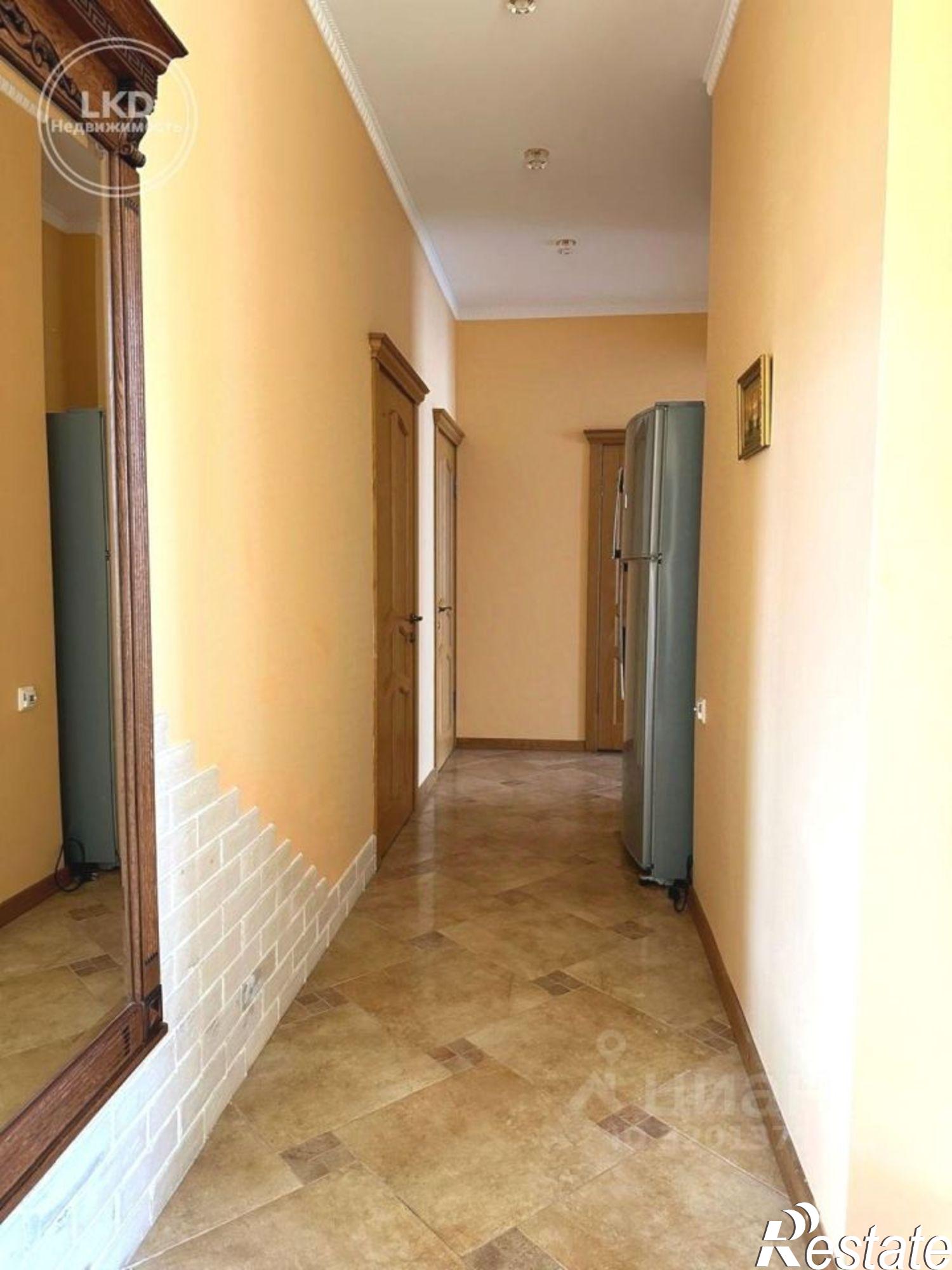 Купить квартиру за 20 200 000 рублей на ул Приморская, 49