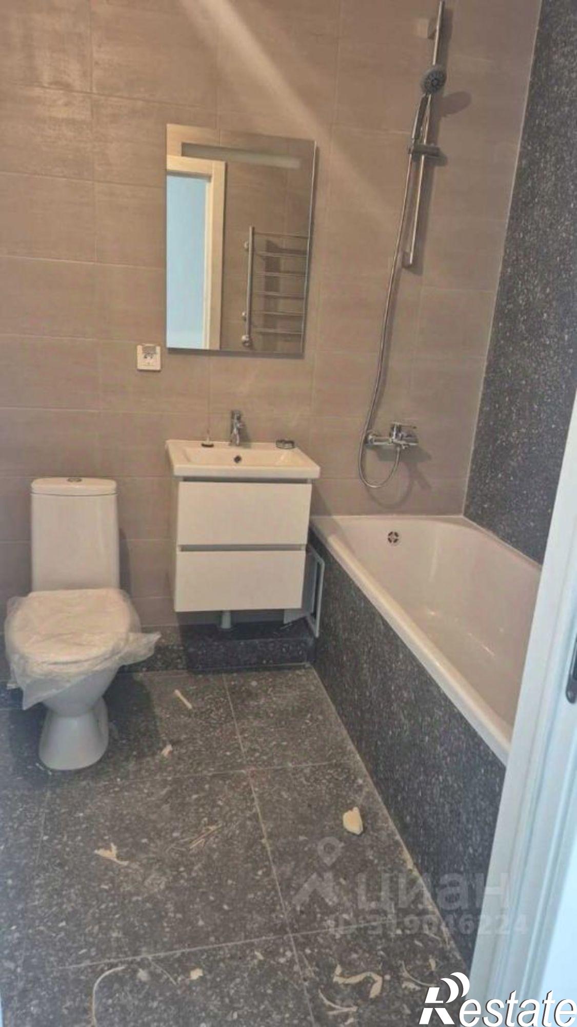 Купить квартиру за 6 450 000 рублей на Вячеслава Карпова, 12 к2