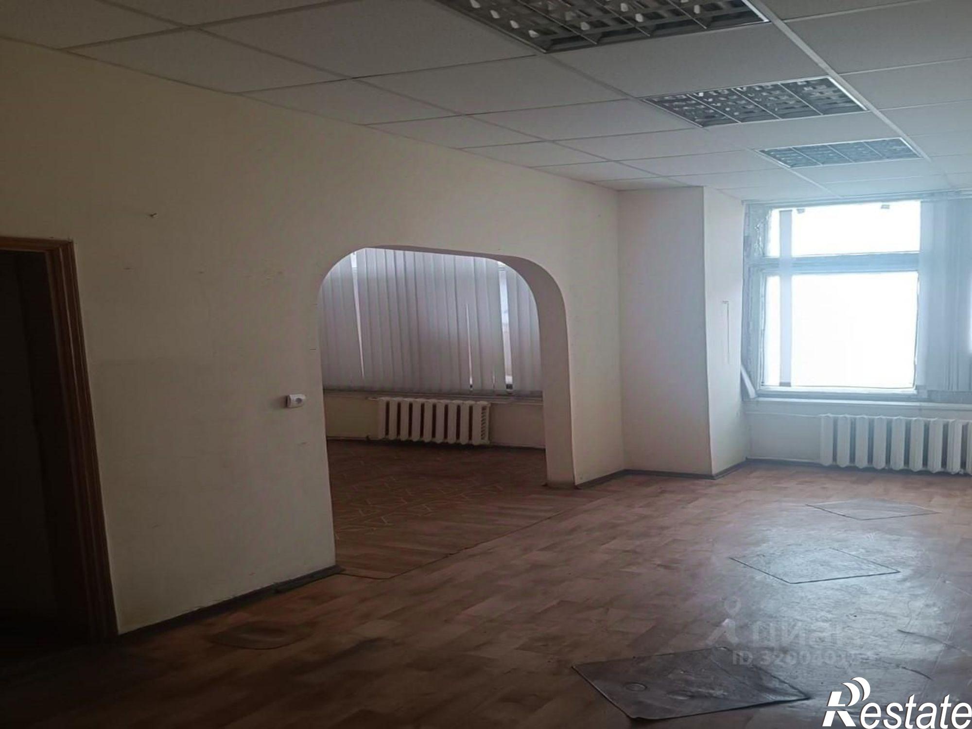 Сдать офис, помещение под офис за 14 000 рублей на улица Ворошилова, 37