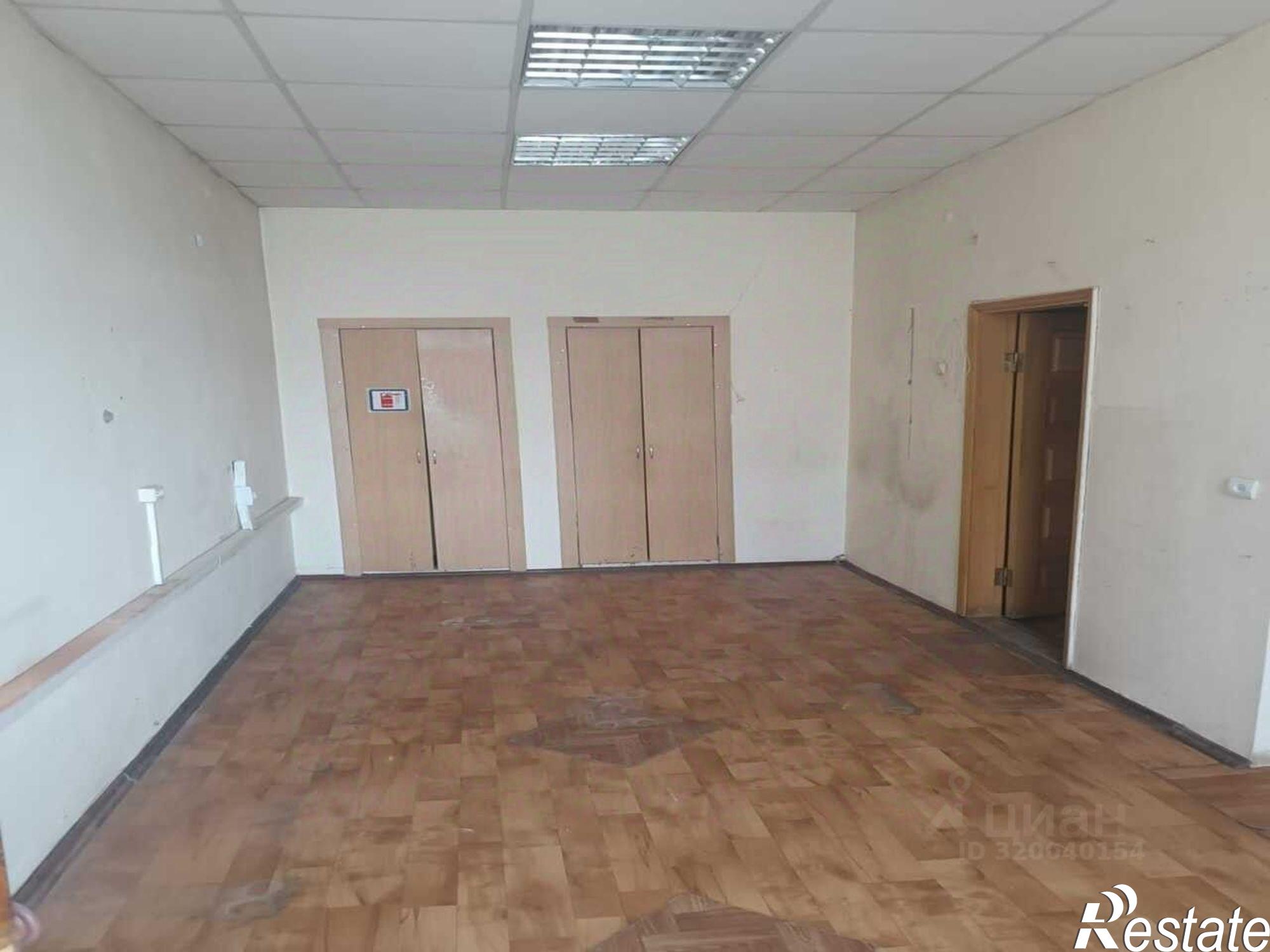 Сдать офис, помещение под офис за 14 000 рублей на улица Ворошилова, 37