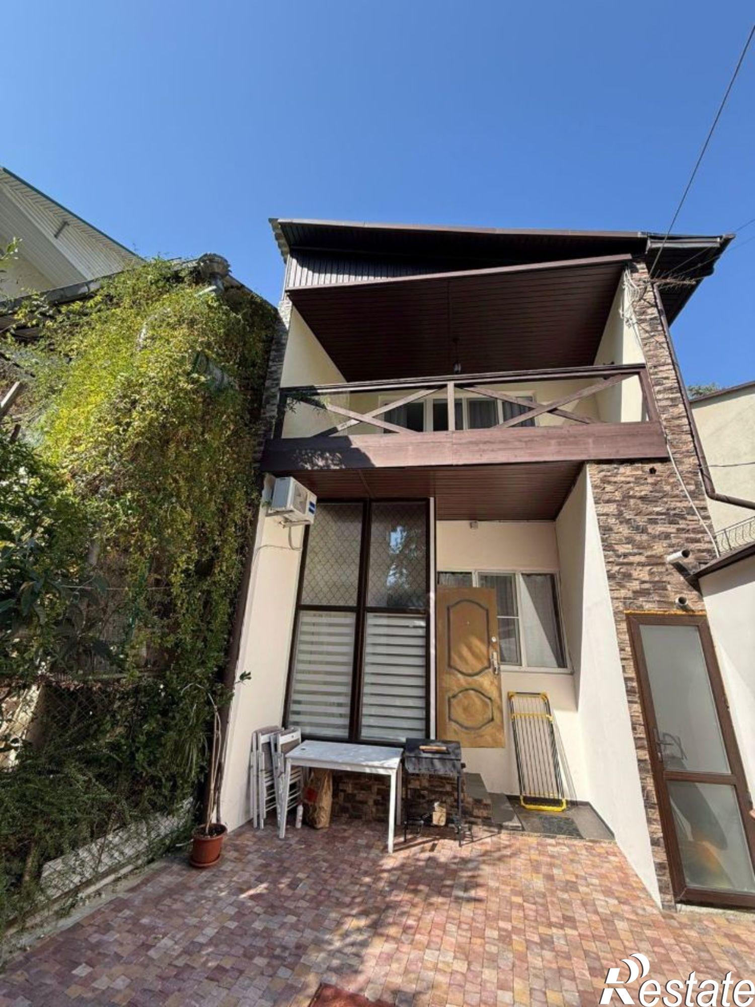 Сдать дачу, дом, коттедж за 145 000 рублей на Сочи, микрорайон Светлана