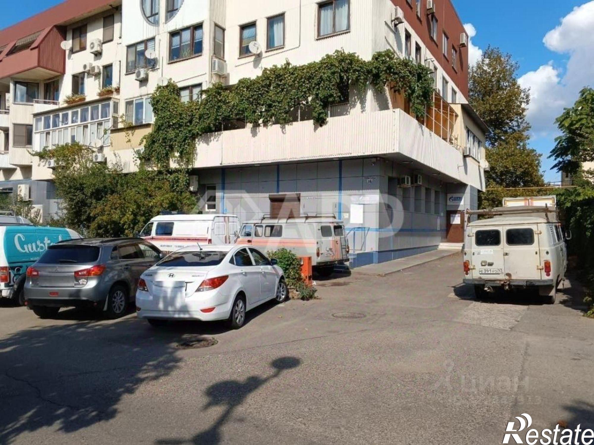 Сдать торговое помещение за 235 400 рублей на ул Победы, 16