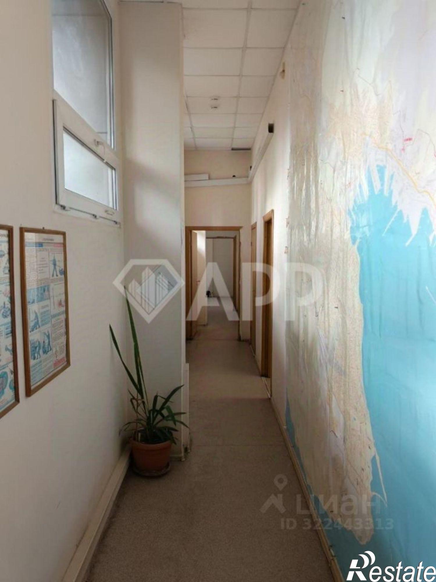 Сдать торговое помещение за 235 400 рублей на ул Победы, 16