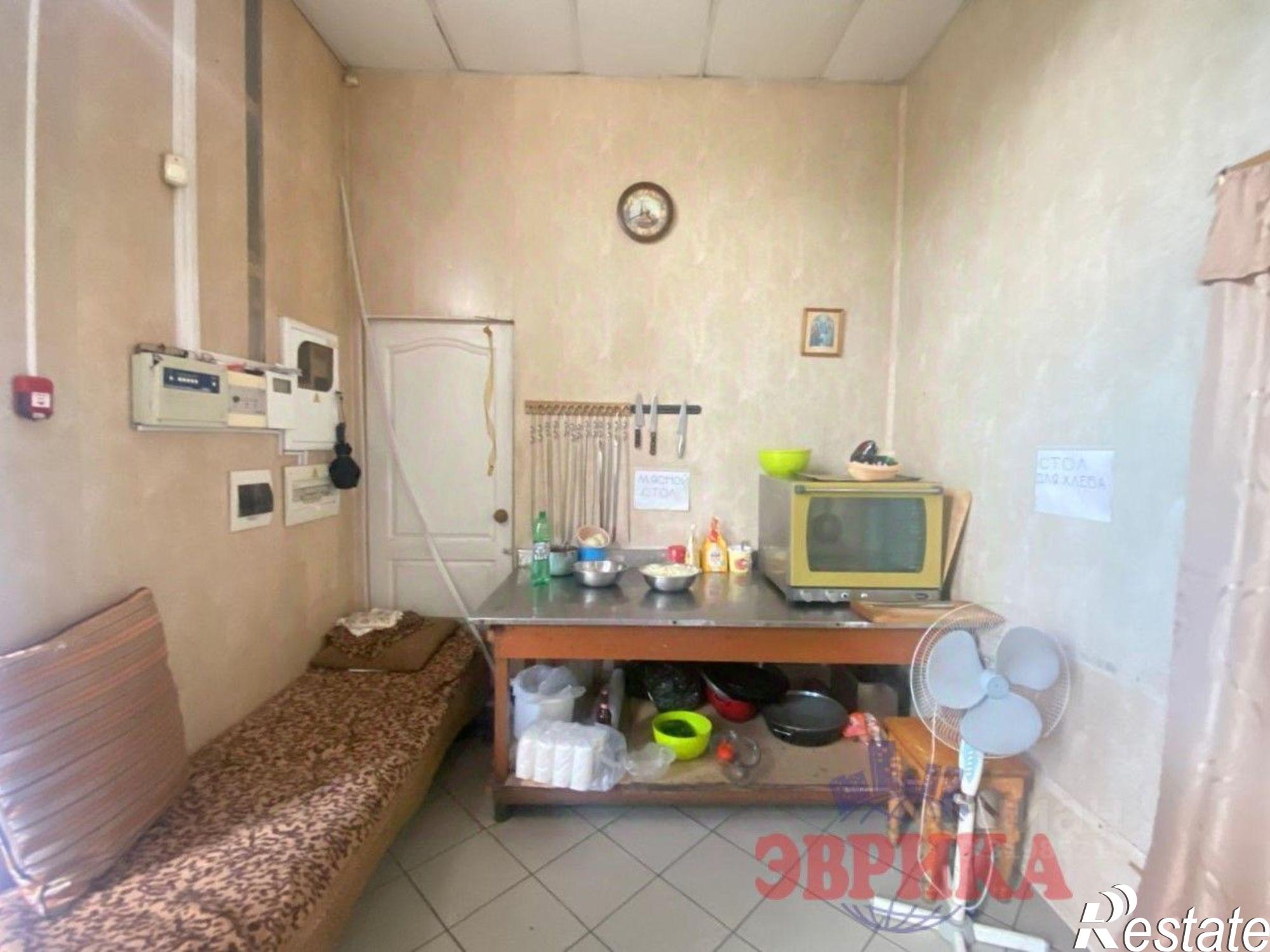 Сдать ОСЗ, отдельно стоящее здание за 24 908 рублей на Крымск, ул. Новороссийская