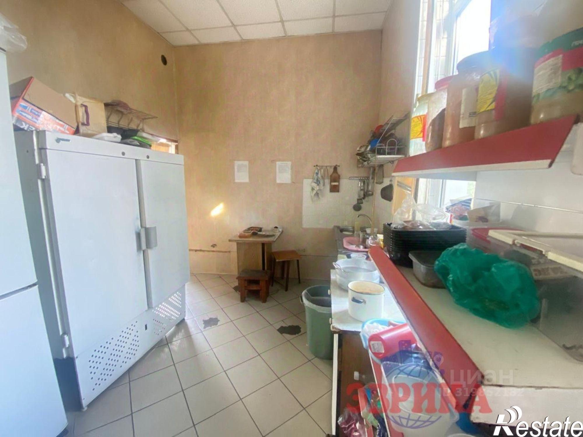 Сдать ОСЗ, отдельно стоящее здание за 24 908 рублей на Крымск, ул. Новороссийская