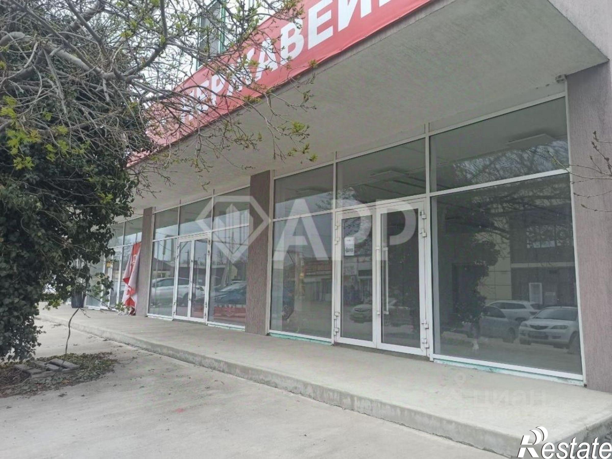 Сдать торговое помещение за 56 000 рублей на ул Золотая рыбка, 1А