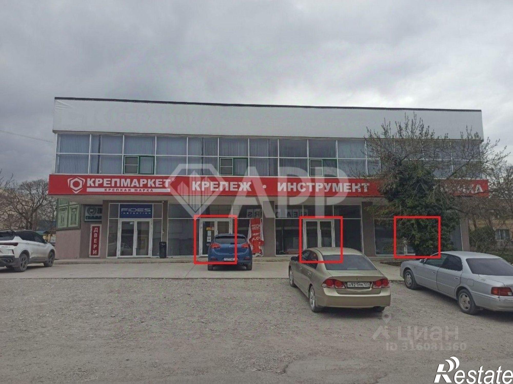 Сдать торговое помещение за 56 000 рублей на ул Золотая рыбка, 1А