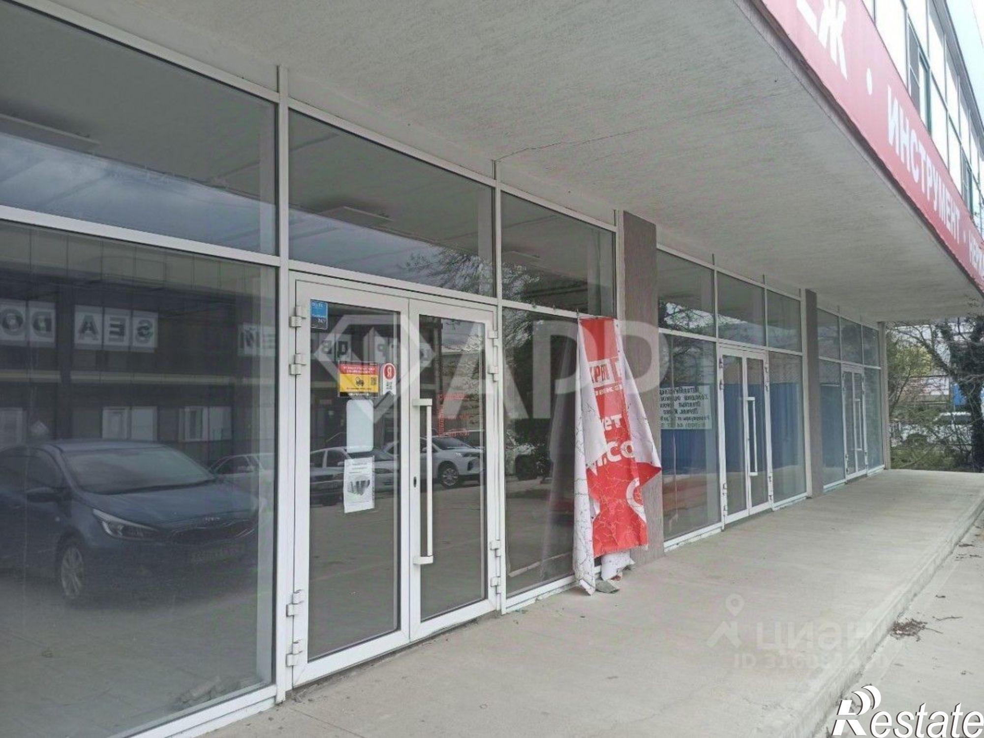 Сдать торговое помещение за 56 000 рублей на ул Золотая рыбка, 1А