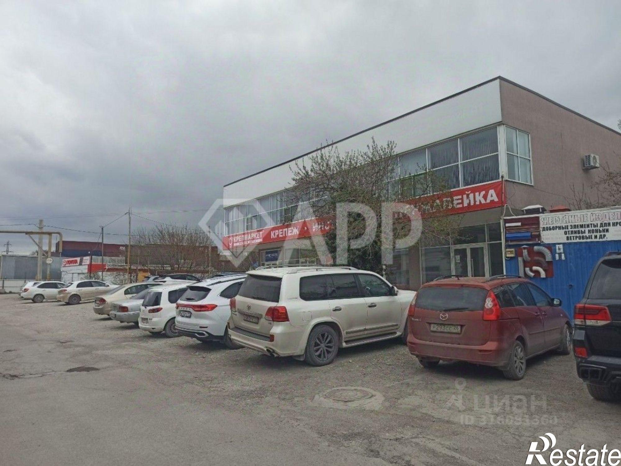 Сдать торговое помещение за 56 000 рублей на ул Золотая рыбка, 1А