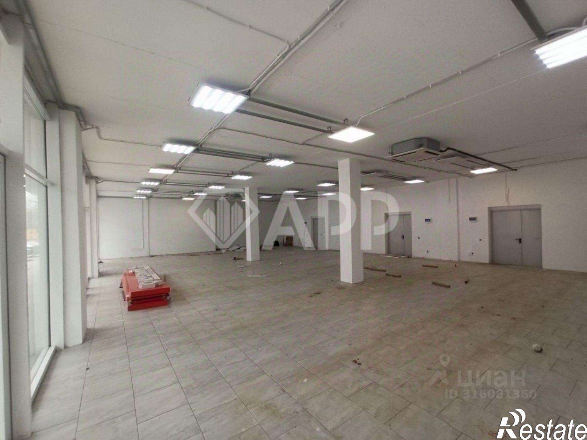 Сдать торговое помещение за 56 000 рублей на ул Золотая рыбка, 1А