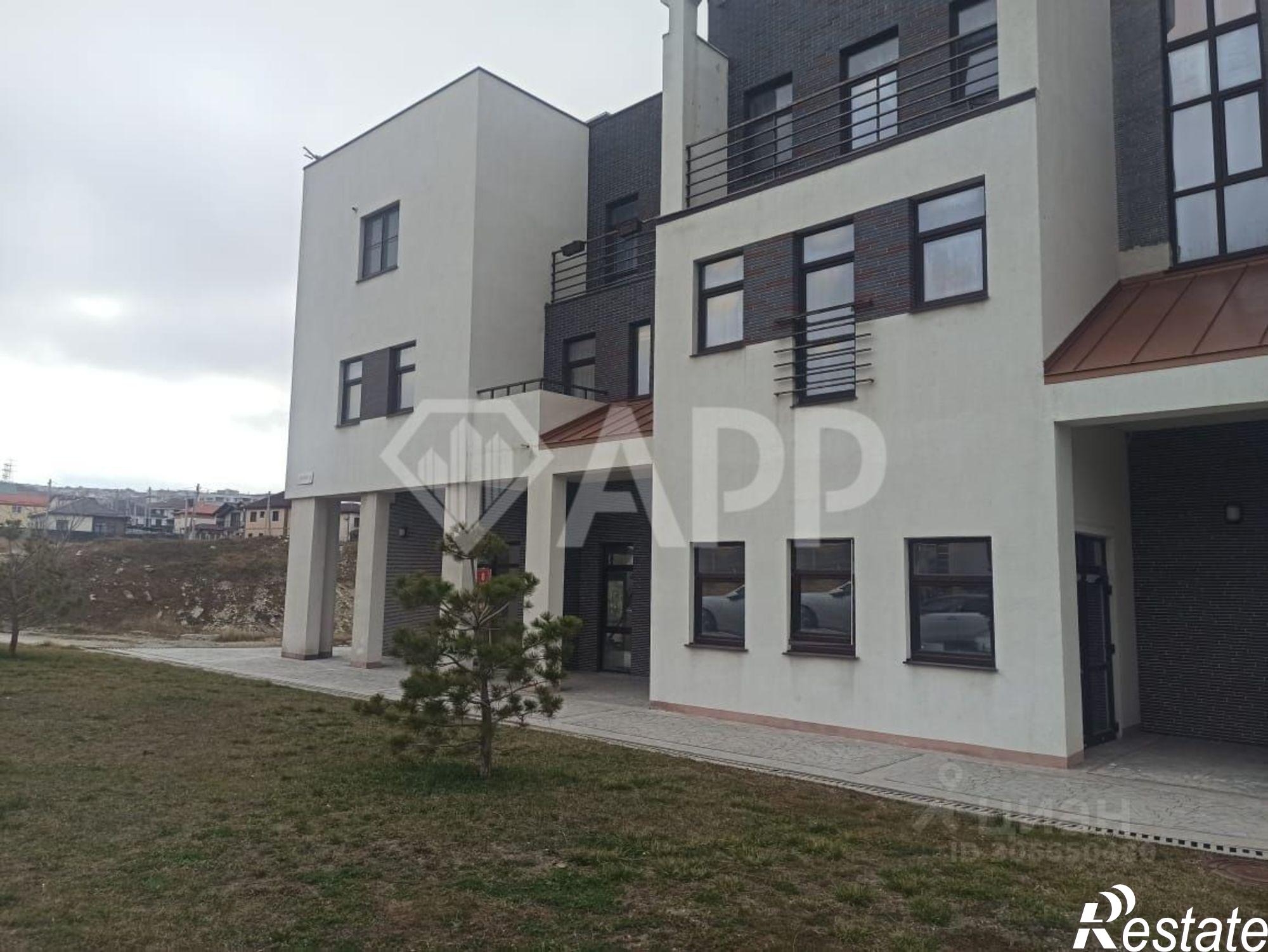 Сдать торговое помещение за 120 000 рублей на тер Цемдолина, ул Пальмовая, 24