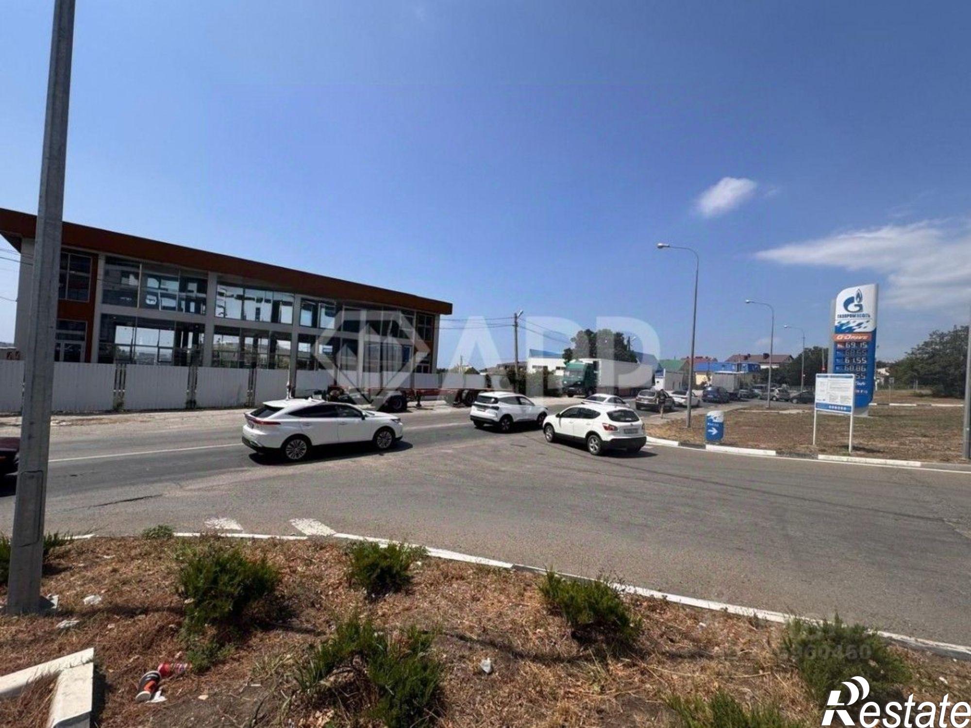 Сдать ОСЗ, отдельно стоящее здание за 1 300 000 рублей на ул Ходенко, 3