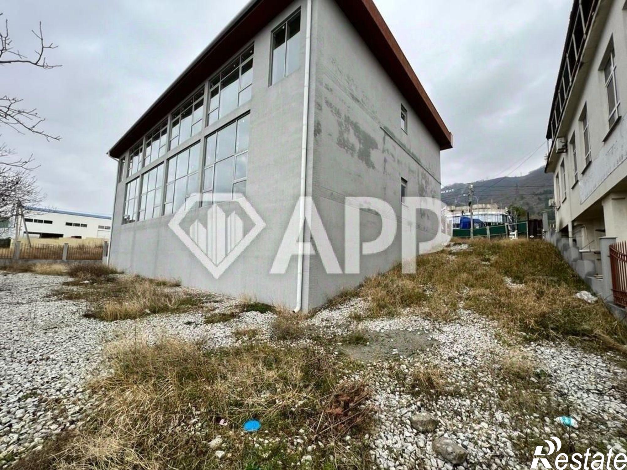 Сдать ОСЗ, отдельно стоящее здание за 1 300 000 рублей на ул Ходенко, 3