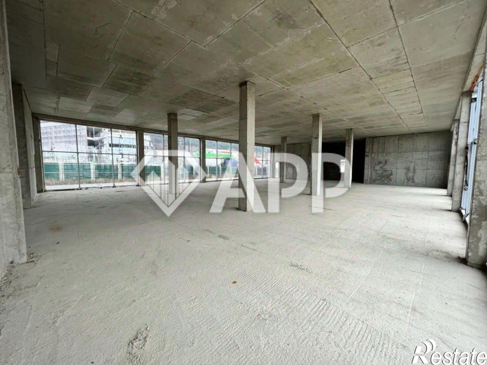 Сдать ОСЗ, отдельно стоящее здание за 1 300 000 рублей на ул Ходенко, 3