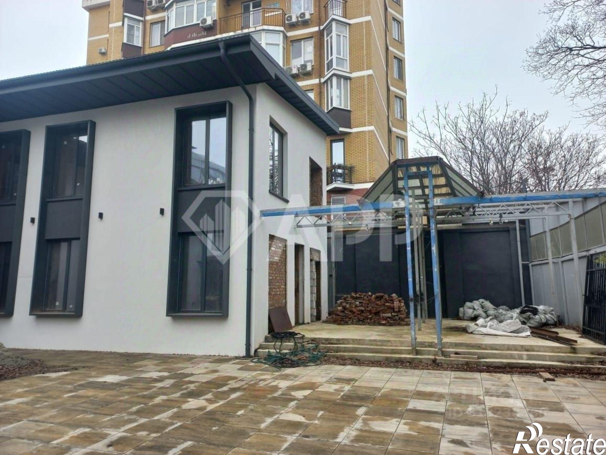 Сдать ОСЗ, отдельно стоящее здание за 600 000 рублей на ул Красноармейская, 57