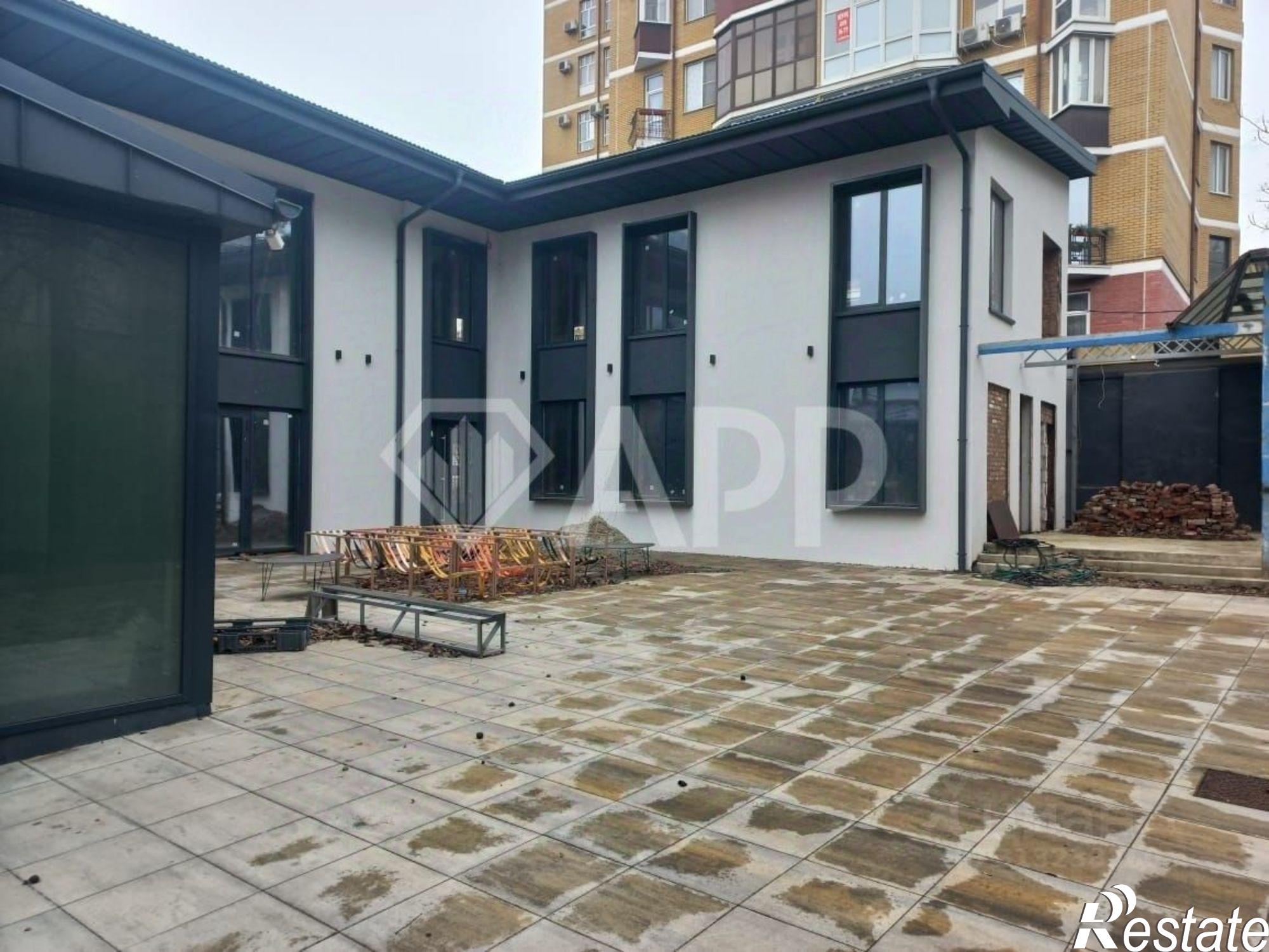 Сдать ОСЗ, отдельно стоящее здание за 600 000 рублей на ул Красноармейская, 57