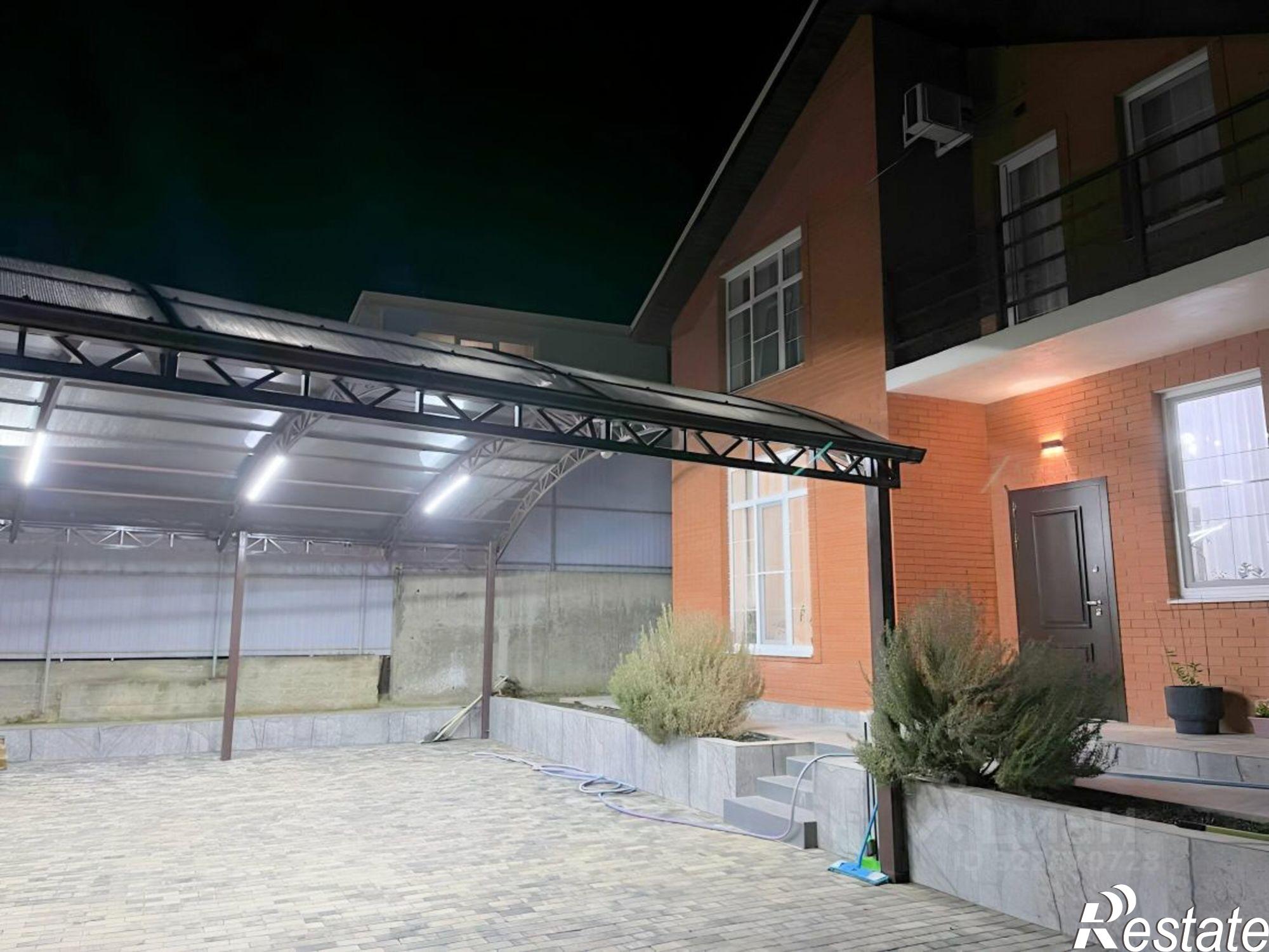 Купить дачу, дом, коттедж за 25 000 000 рублей на Никольская улица