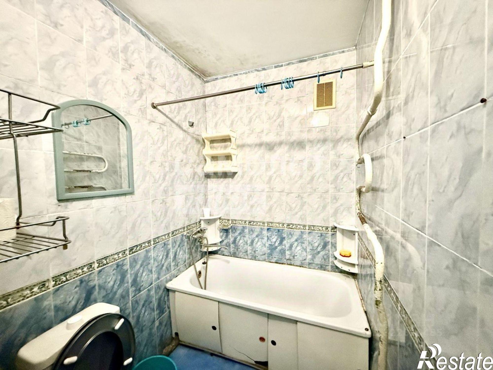 Купить квартиру за 2 700 000 рублей на Приморско-Ахтарский район