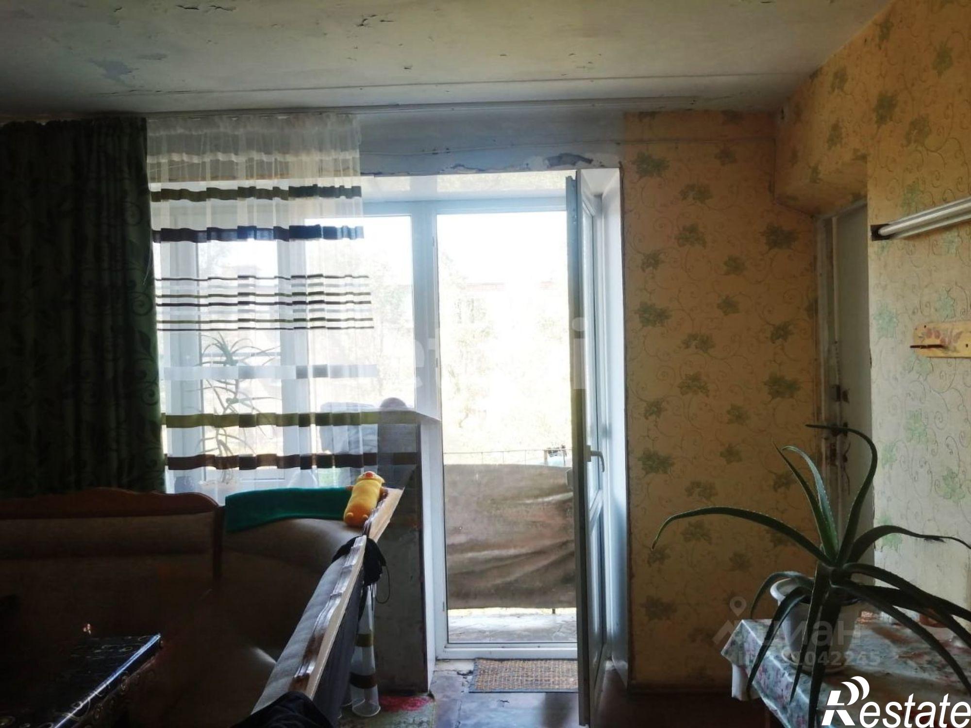 Купить квартиру за 1 200 000 рублей на Ейский район, Ейск