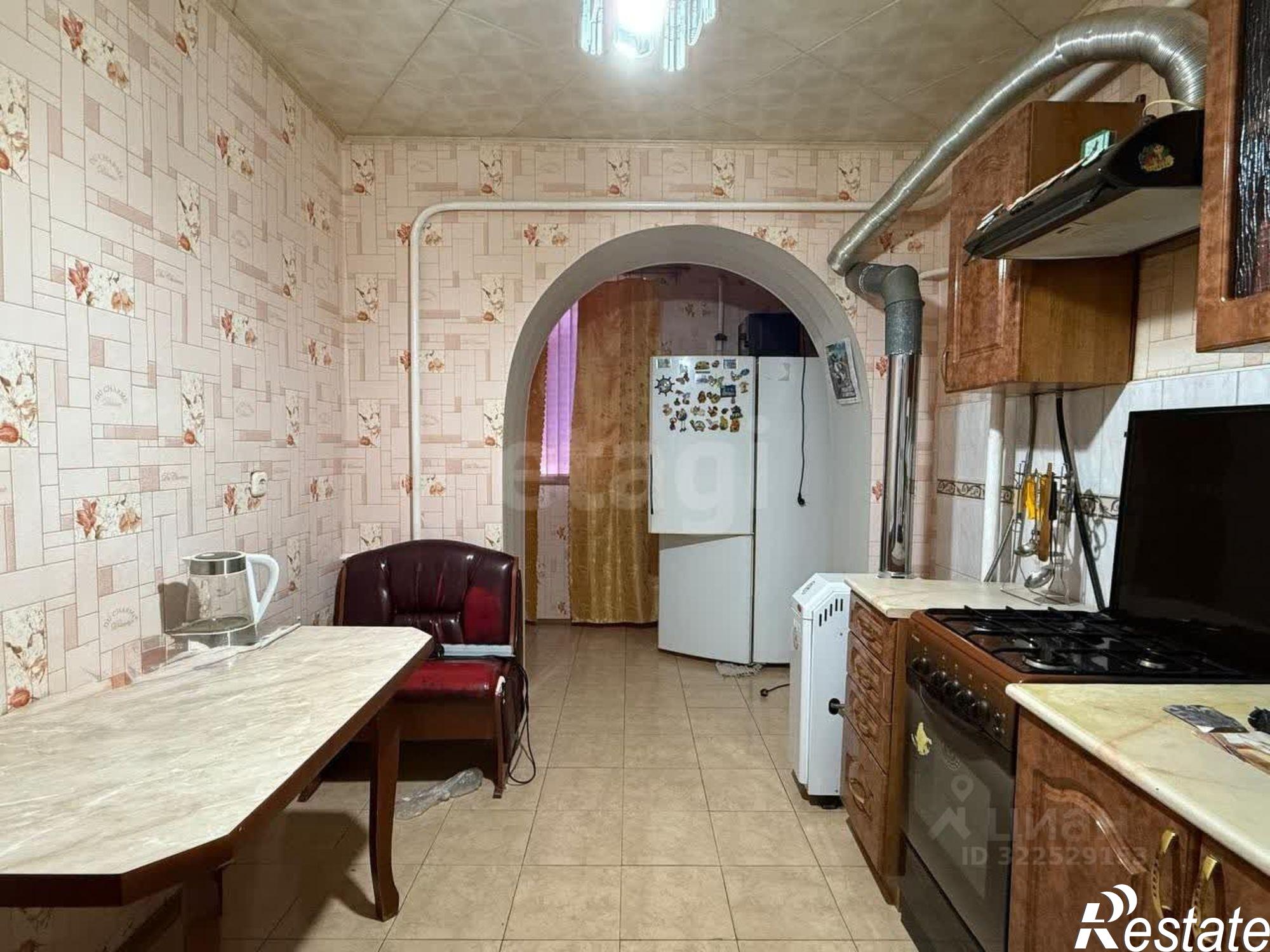 Купить квартиру за 3 200 000 рублей на Выселковский район