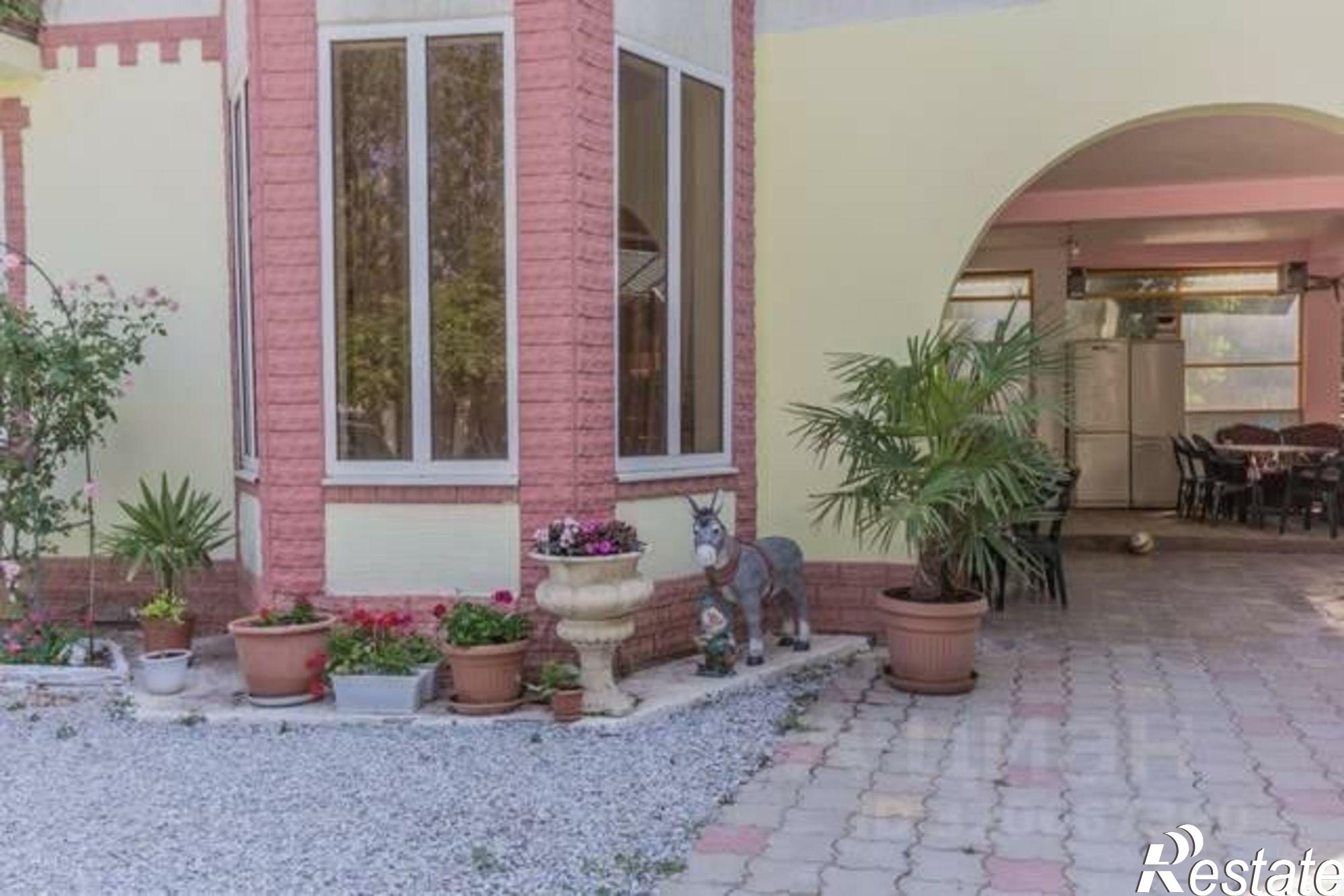 Купить дачу, дом, коттедж за 23 000 000 рублей на улица Михаила Лермонтова, 12А/2