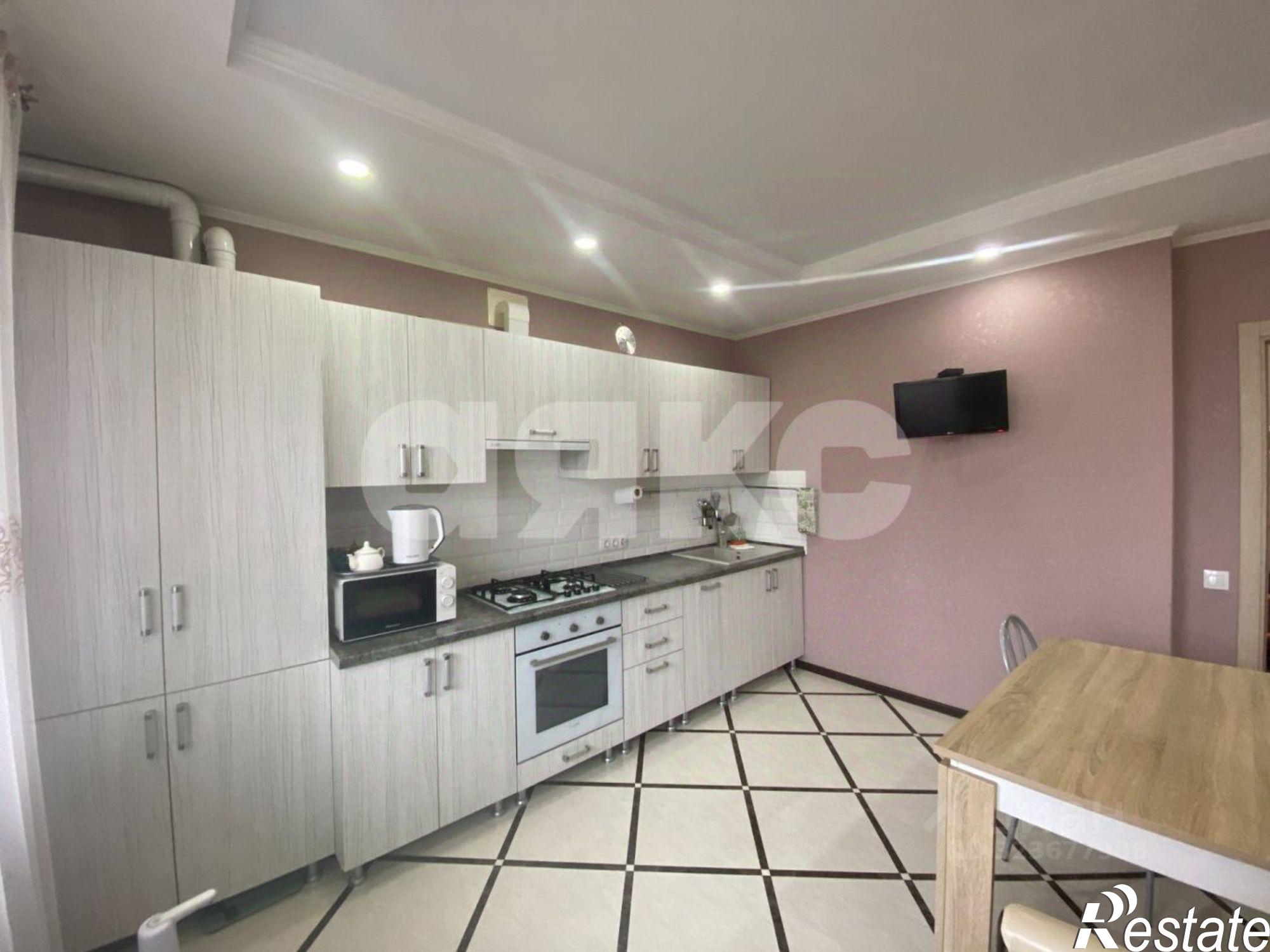 Купить квартиру за 8 200 000 рублей на Горячий Ключ г., Пономаренко ул.