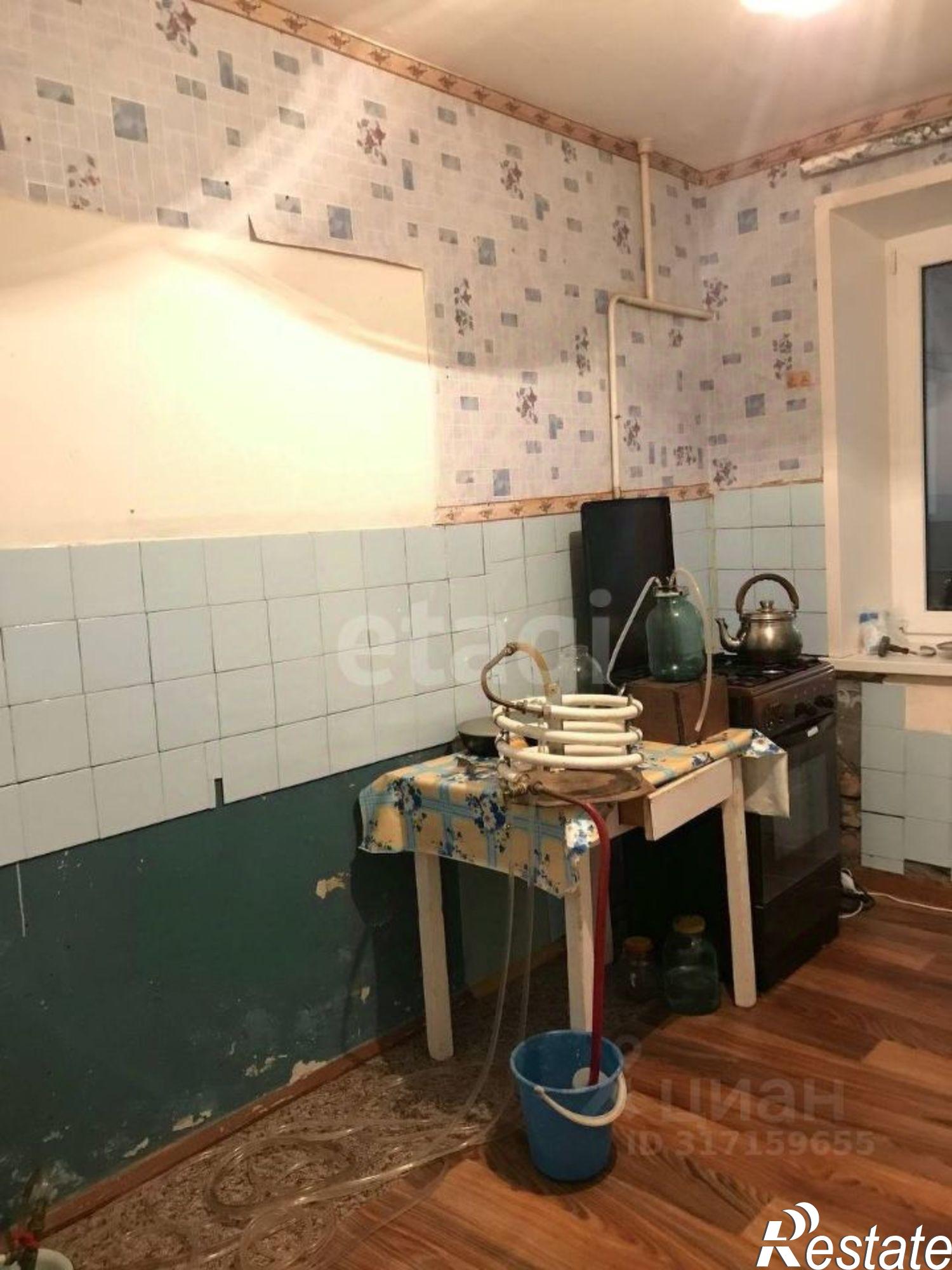 Купить квартиру за 3 600 000 рублей на Ейский район, Ейск, 83