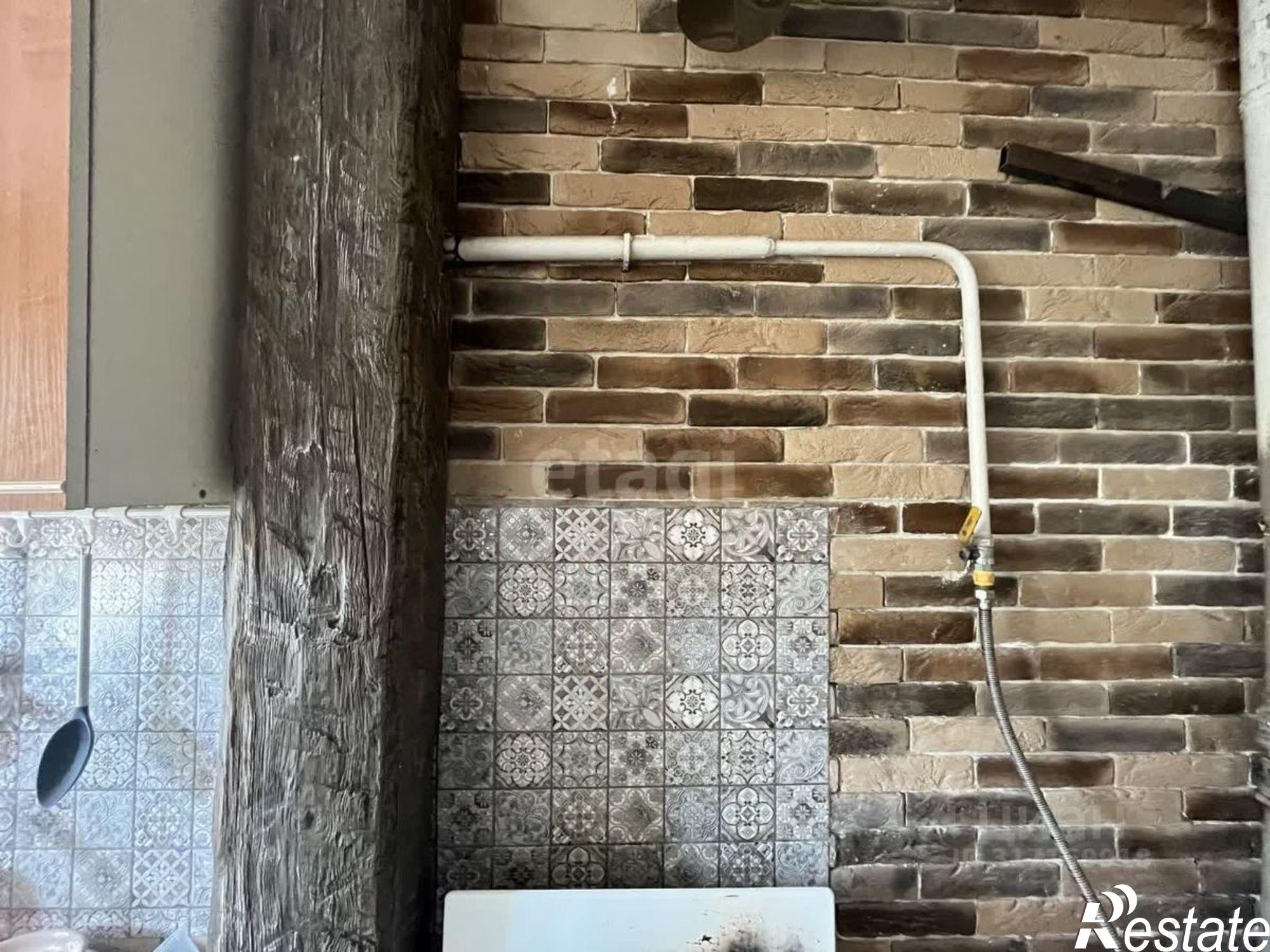 Купить квартиру за 4 300 000 рублей на Щербиновский район