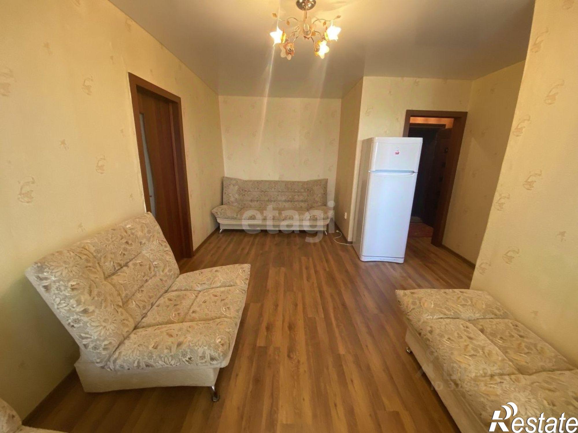 Купить квартиру за 3 850 000 рублей на Ейский район, Ейск