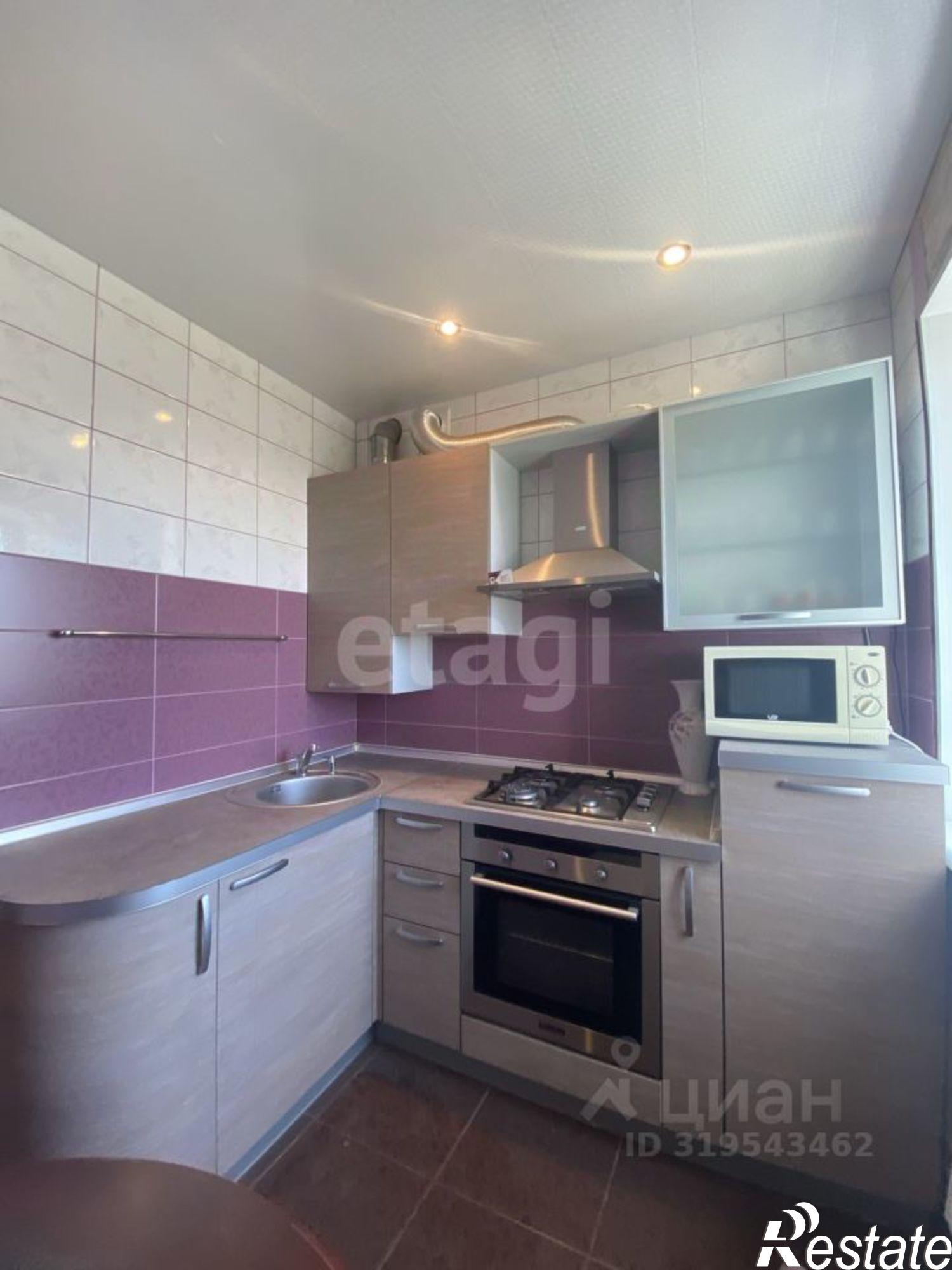 Купить квартиру за 3 850 000 рублей на Ейский район, Ейск