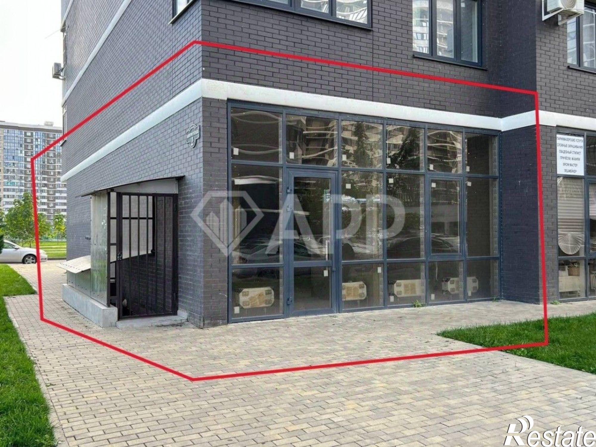 Купить торговое помещение за 22 830 100 рублей на Адмиралтейский б-р, 3