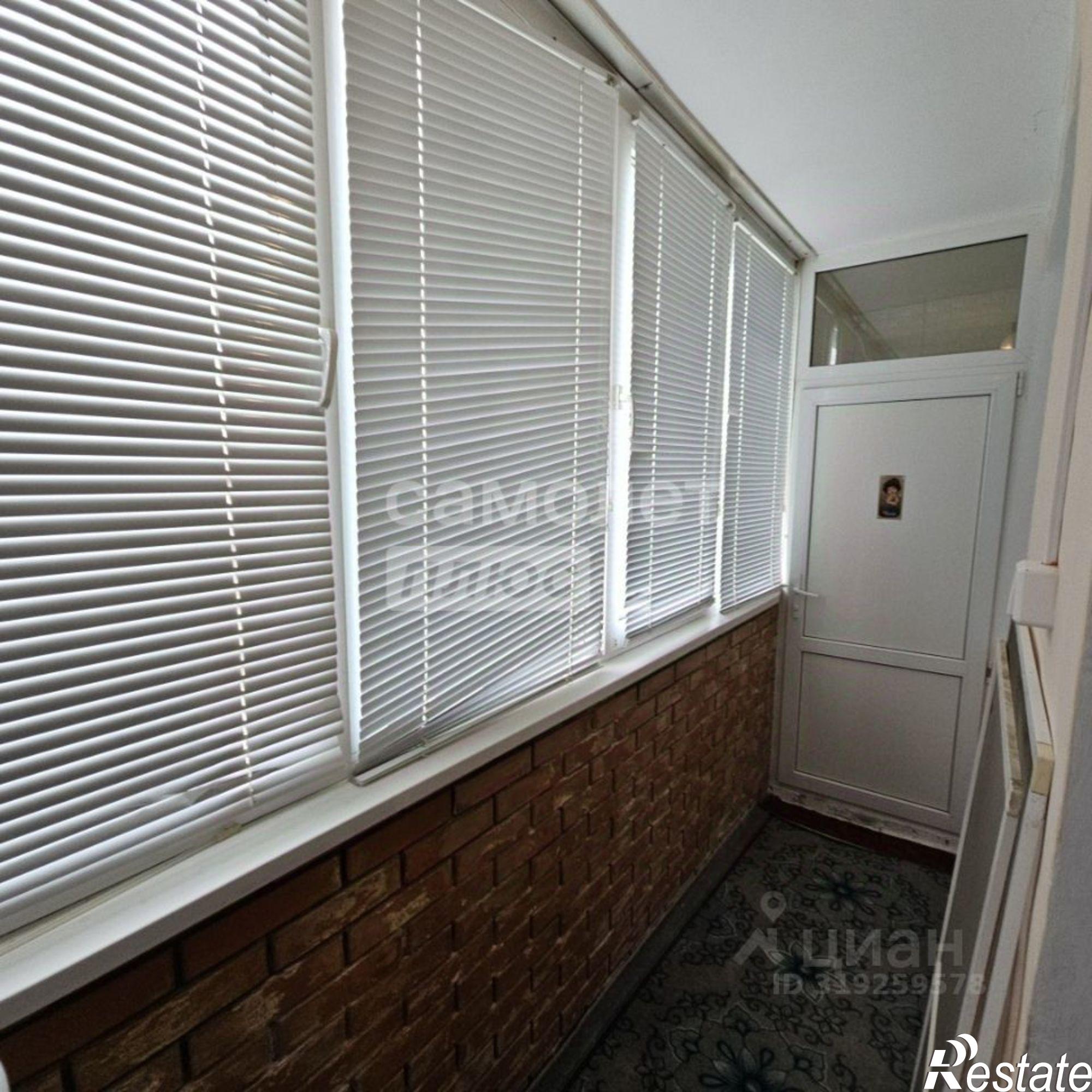 Купить квартиру за 3 100 000 рублей на Абинский район, Ахтырский п.г.т.