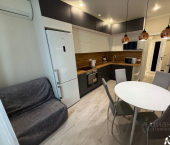 1-комн, 44кв м, этаж 2/8 ул Ивана Голубца, 147 2