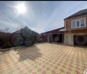 коттедж 263 кв м улица Новосёлов, 16