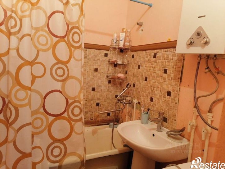 2-комн квартира Красная улица, 72,  д. 72