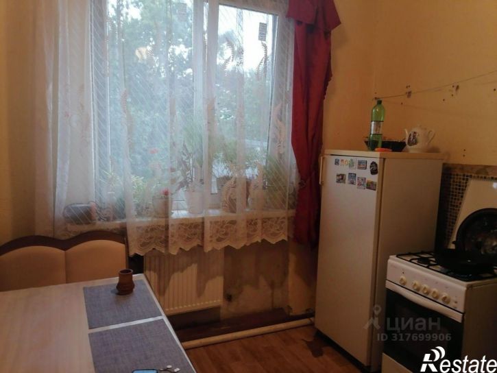 2-комн квартира Красная улица, 72,  д. 72