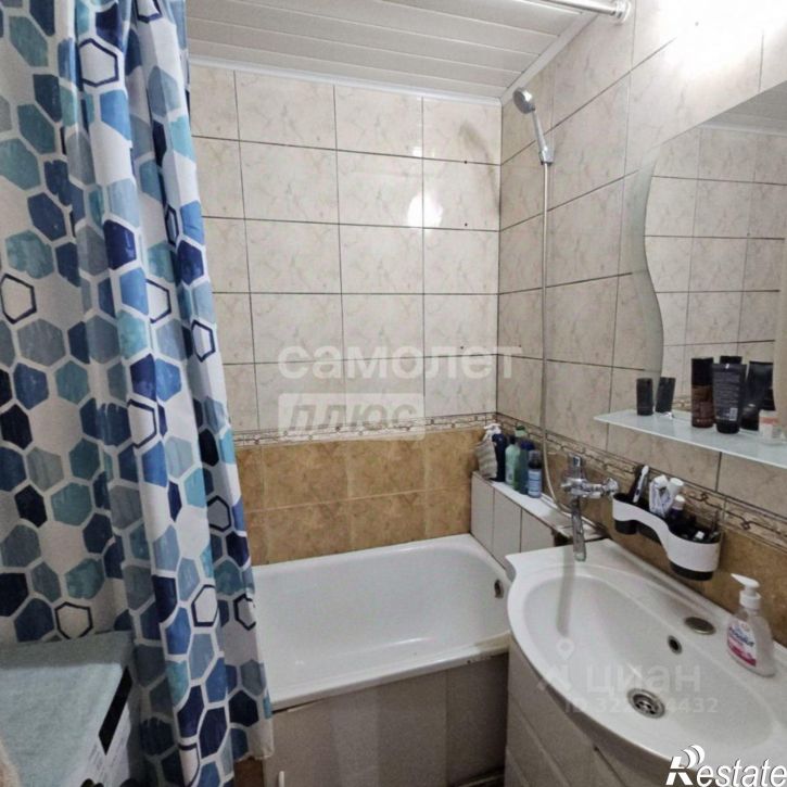 2-комн квартира Абинский район, Абинск г.