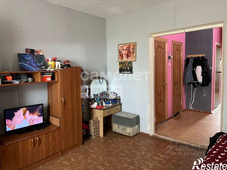 2-комн квартира Коммунистическая улица, 82,  д. 82