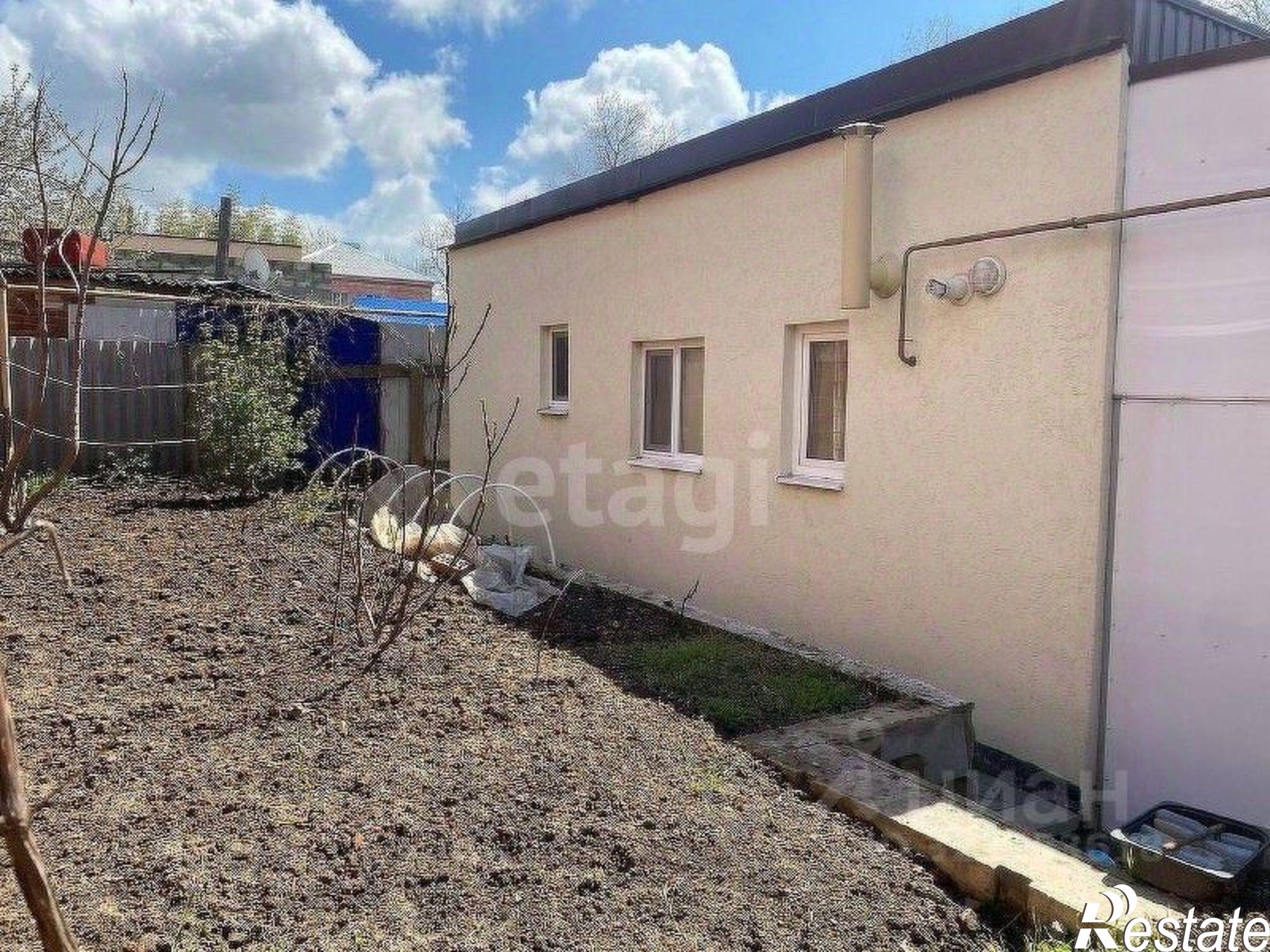 Купить торговое помещение за 18 000 200 рублей на улица Розы Люксембург, 50