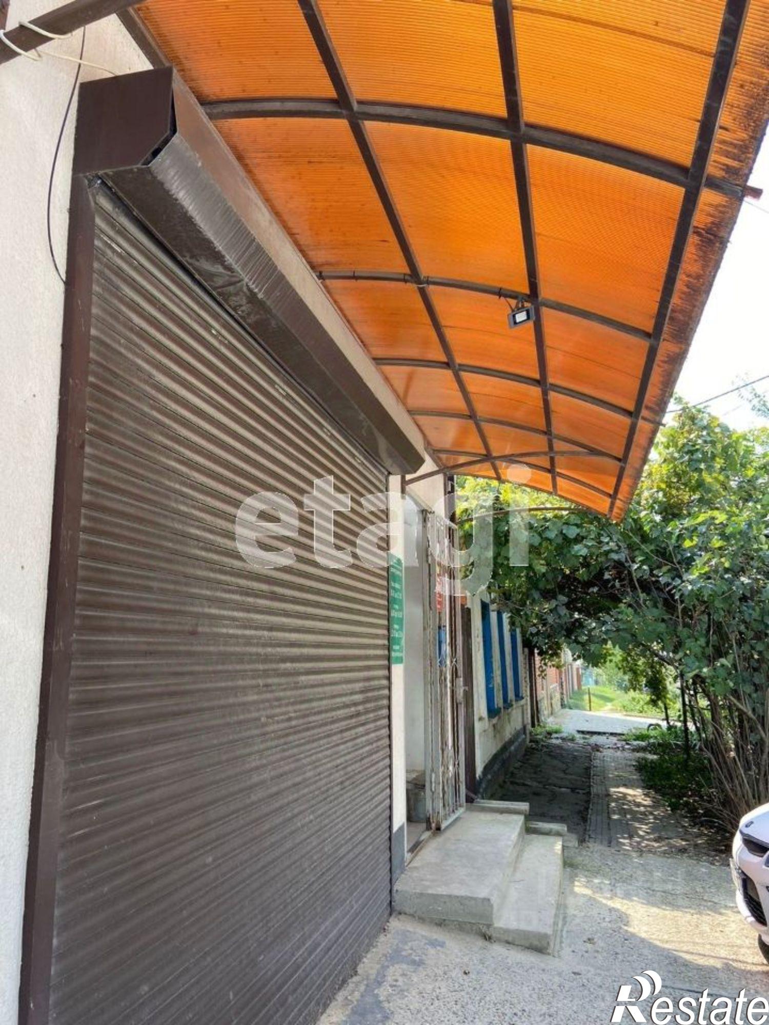 Купить торговое помещение за 32 900 100 рублей на улица Степана Разина, 31