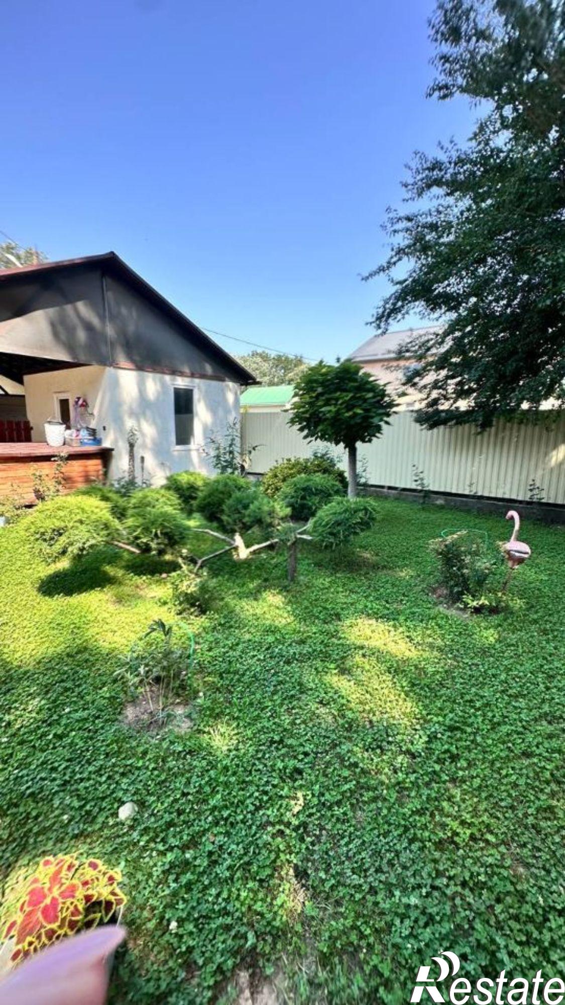 Купить дачу, дом, коттедж за 25 000 000 рублей на ул Заречная, 38