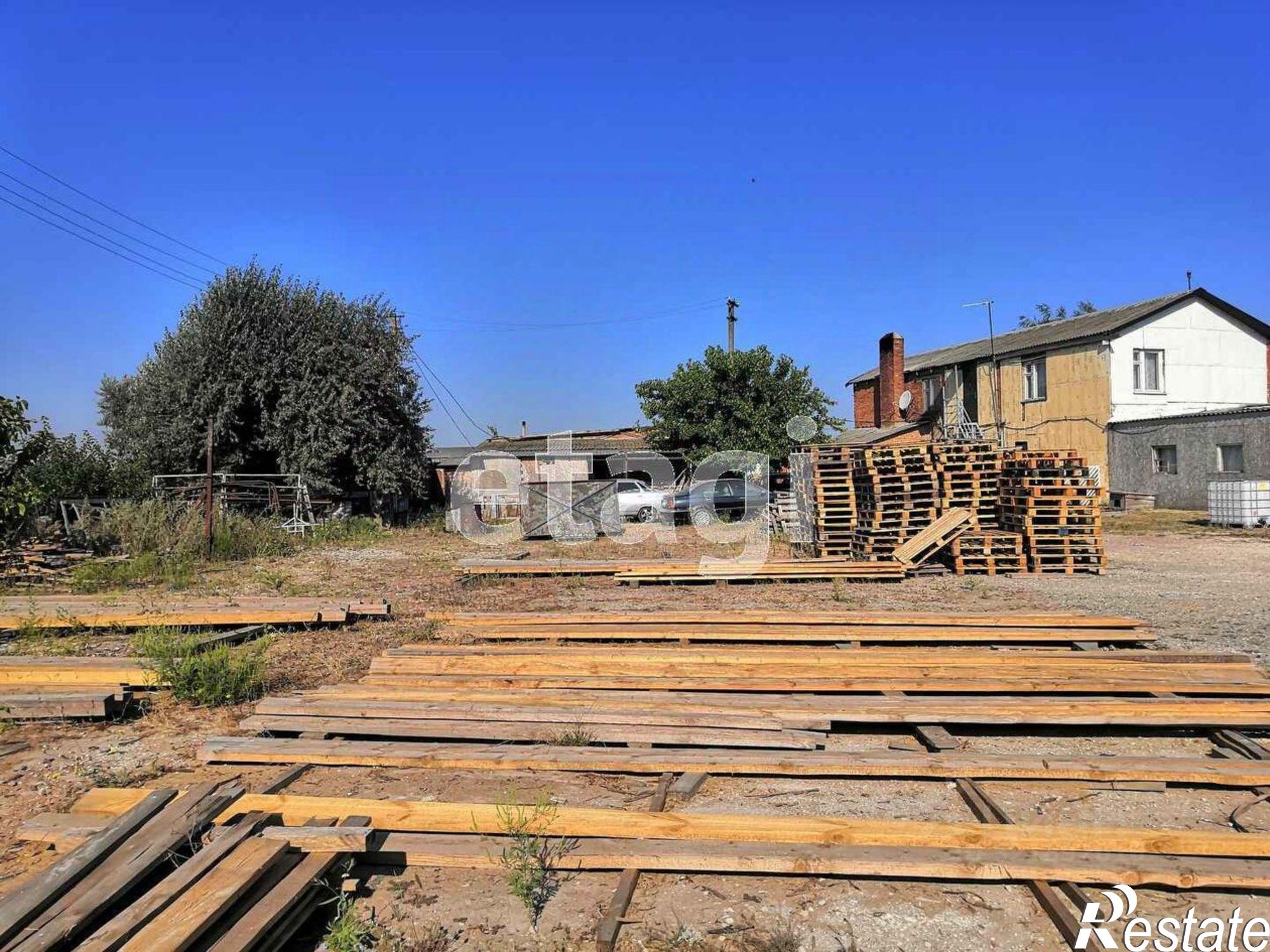 Купить складское помещение за 30 000 000 рублей на улица Мороза, 37