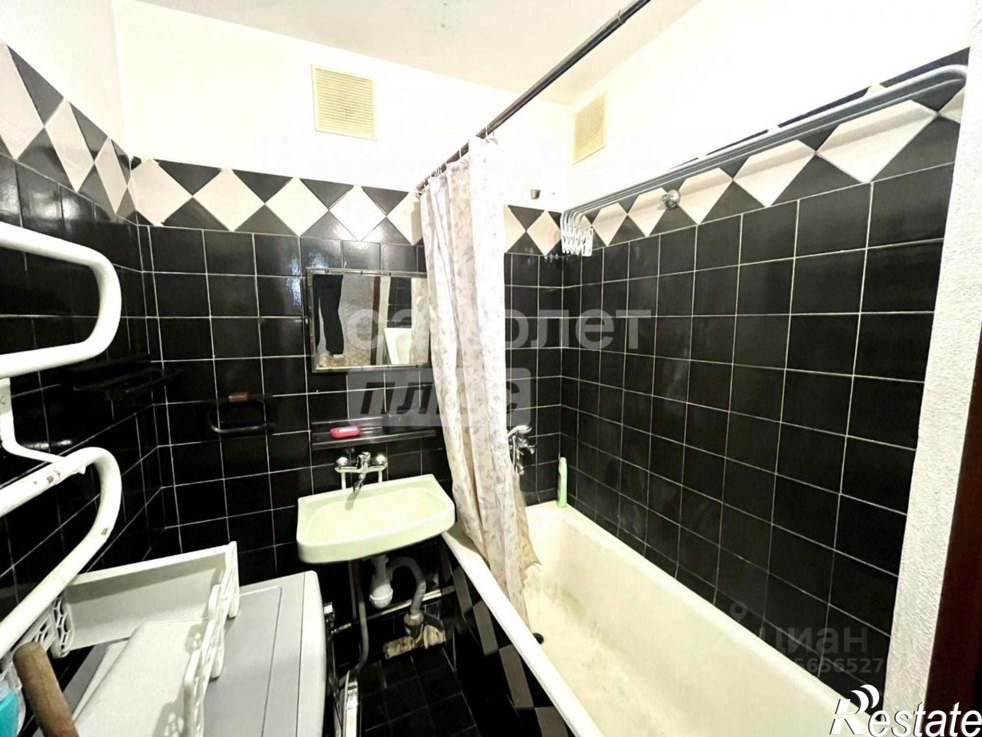 Купить квартиру за 3 600 000 рублей на ул Братьев Степановых, 34