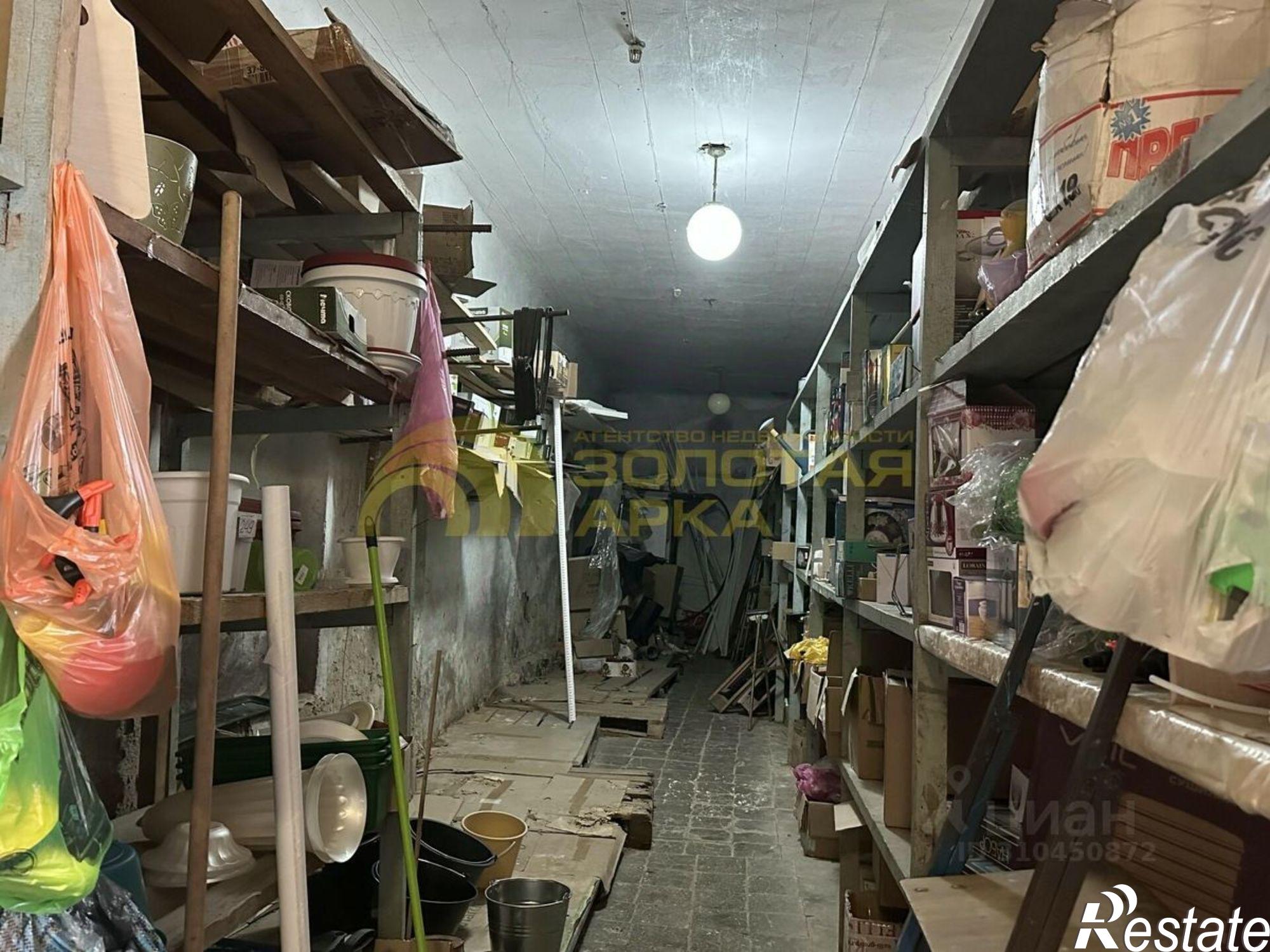 Купить ОСЗ, отдельно стоящее здание за 10 000 100 рублей на улица Ильича, 21