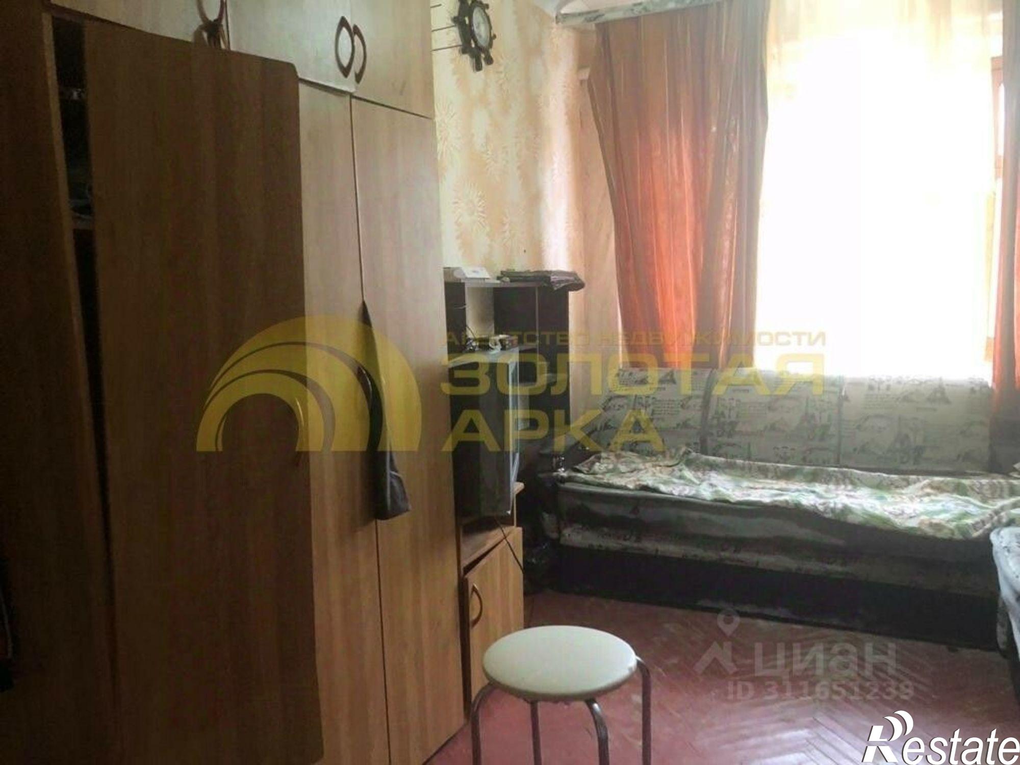 Купить комнату за 2 000 000 рублей на ул Октябрьская, 175