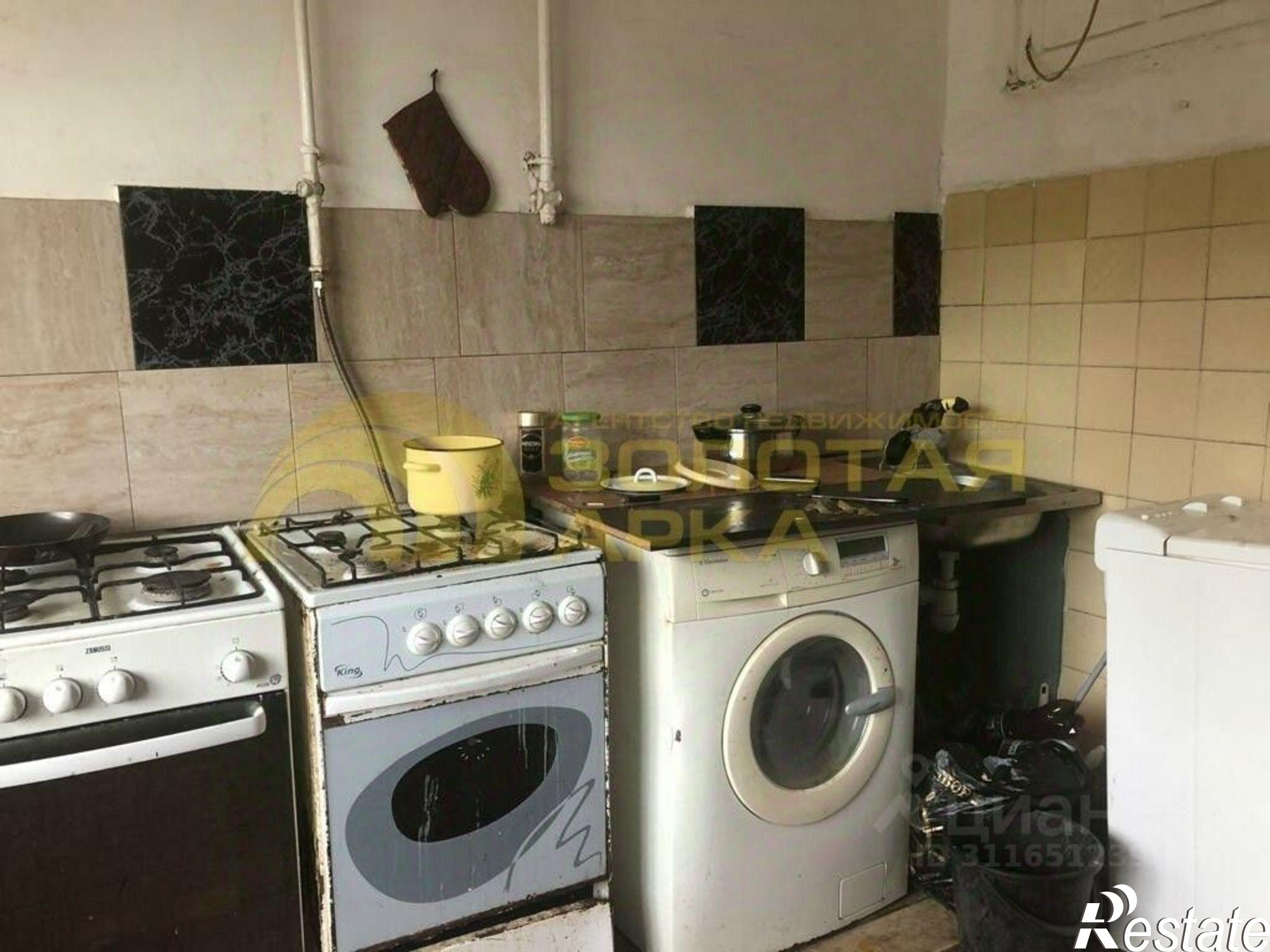 Купить комнату за 2 000 000 рублей на ул Октябрьская, 175