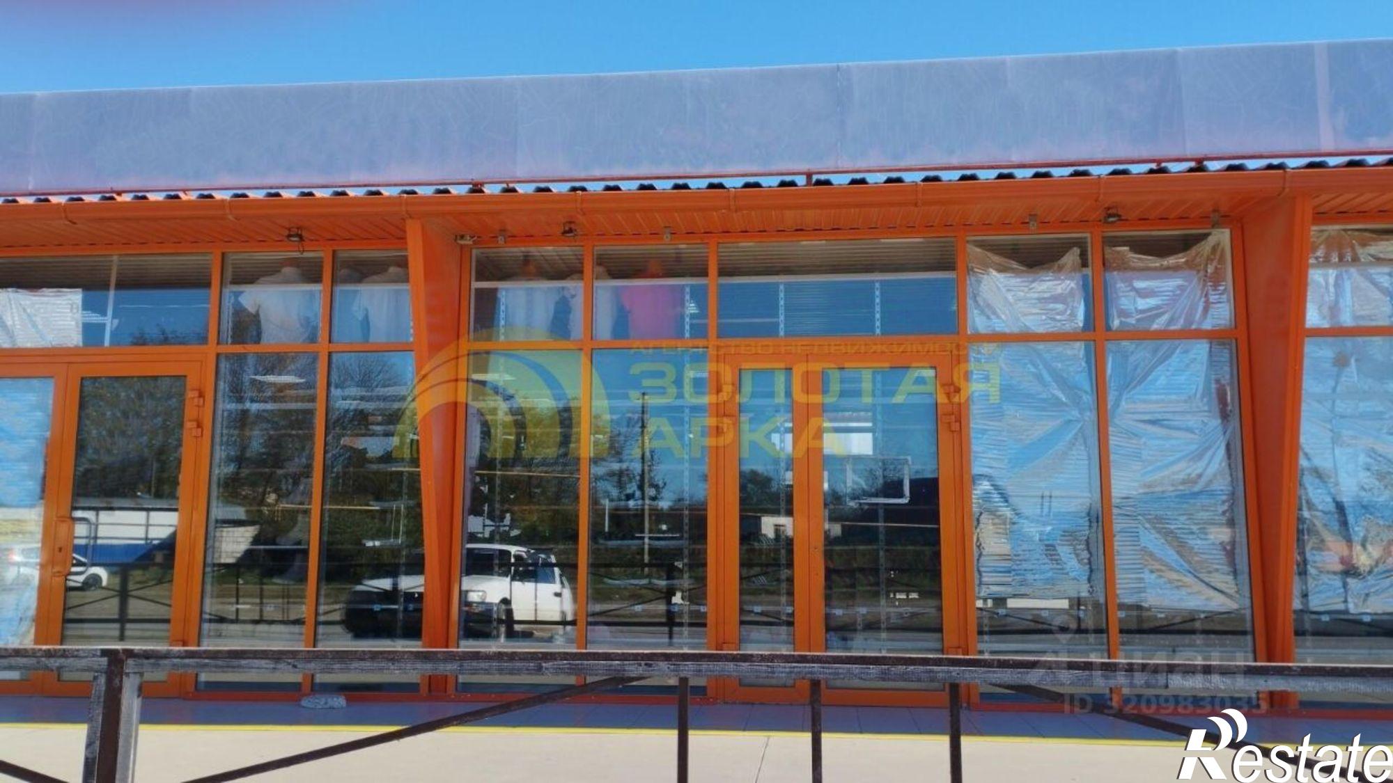 Купить торговое помещение за 5 469 700 рублей на Красноармейский пер, 1