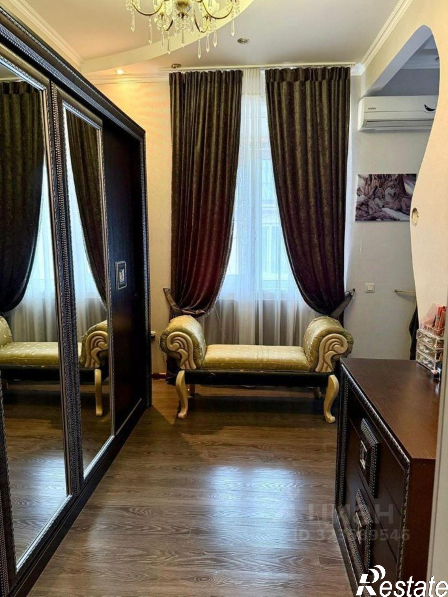 Купить дачу, дом, коттедж за 27 000 000 рублей на ул Перспективная, 9