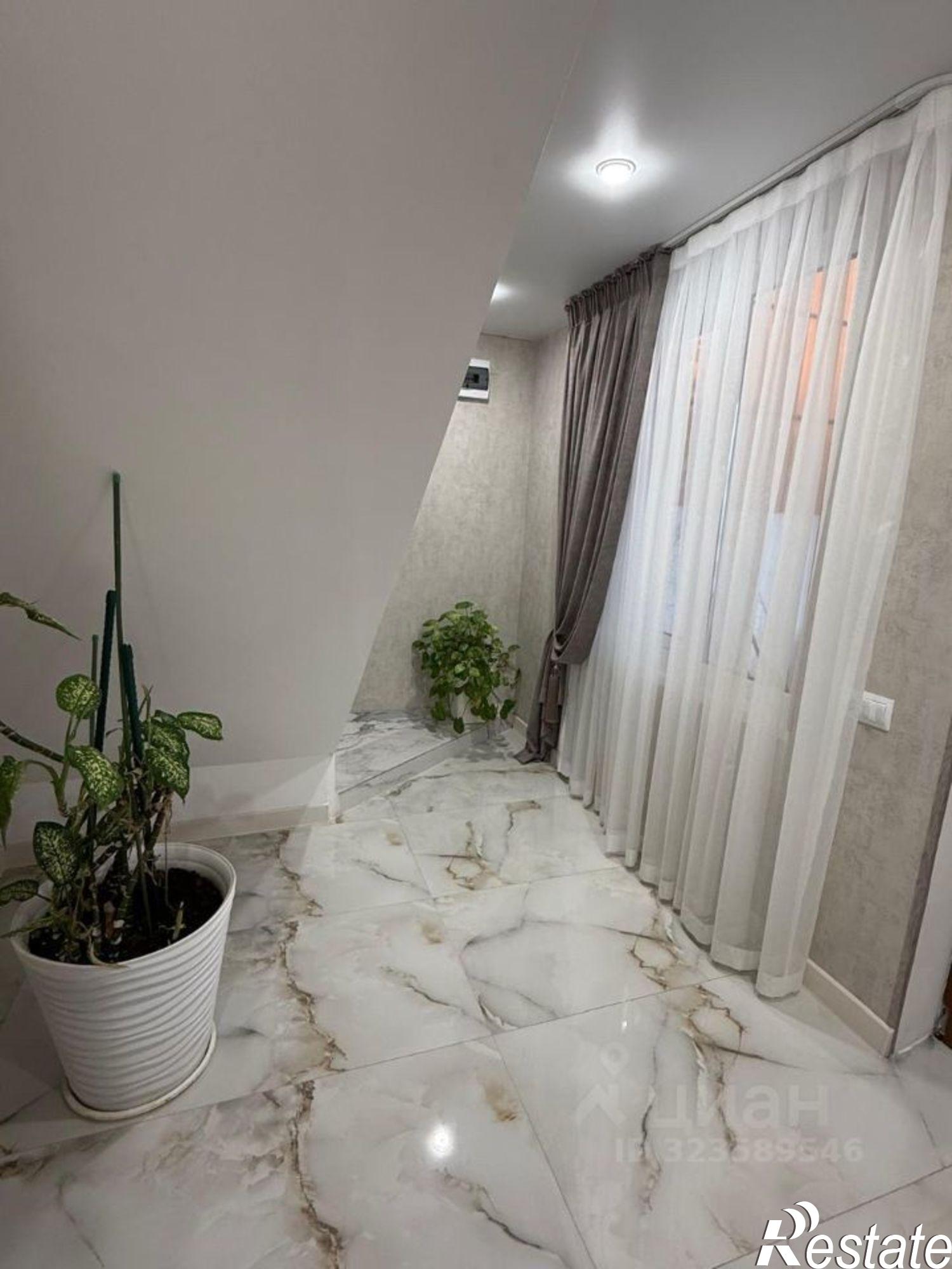 Купить дачу, дом, коттедж за 27 000 000 рублей на ул Перспективная, 9