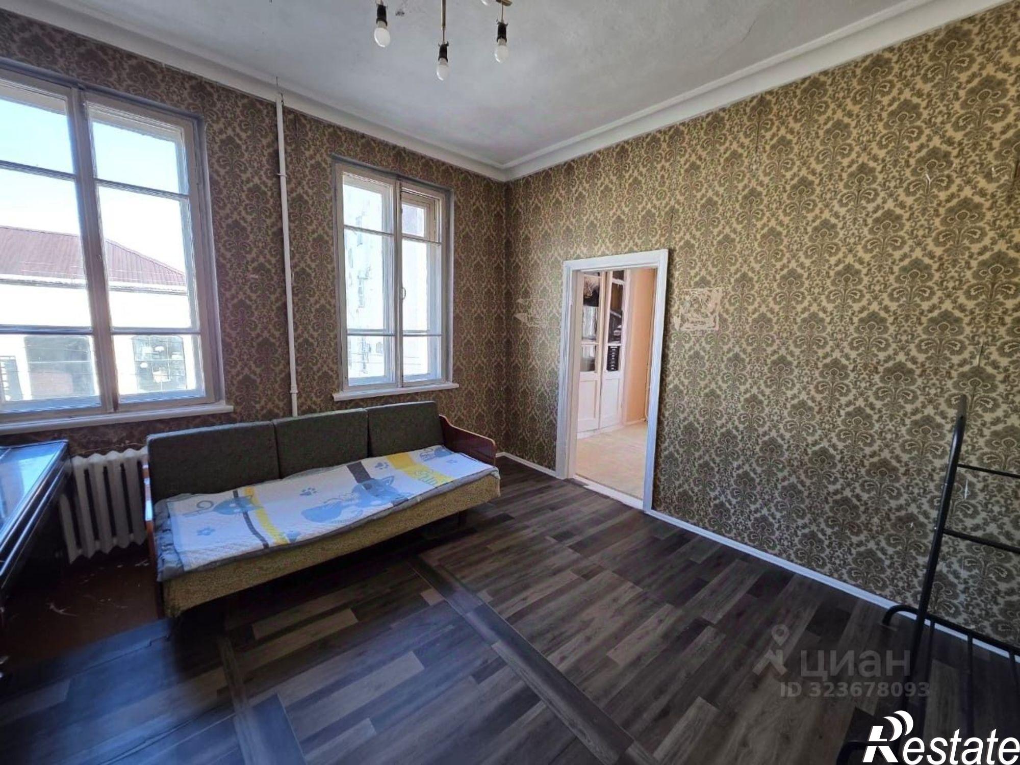 Сдать квартиру за 10 000 рублей на Армавир, улица Ленина, 78